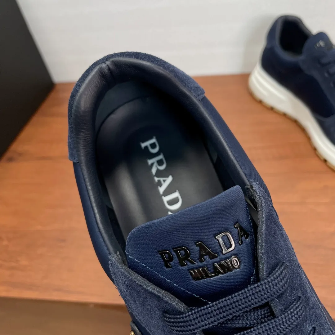 Men's Sneakers PRADA 17298424