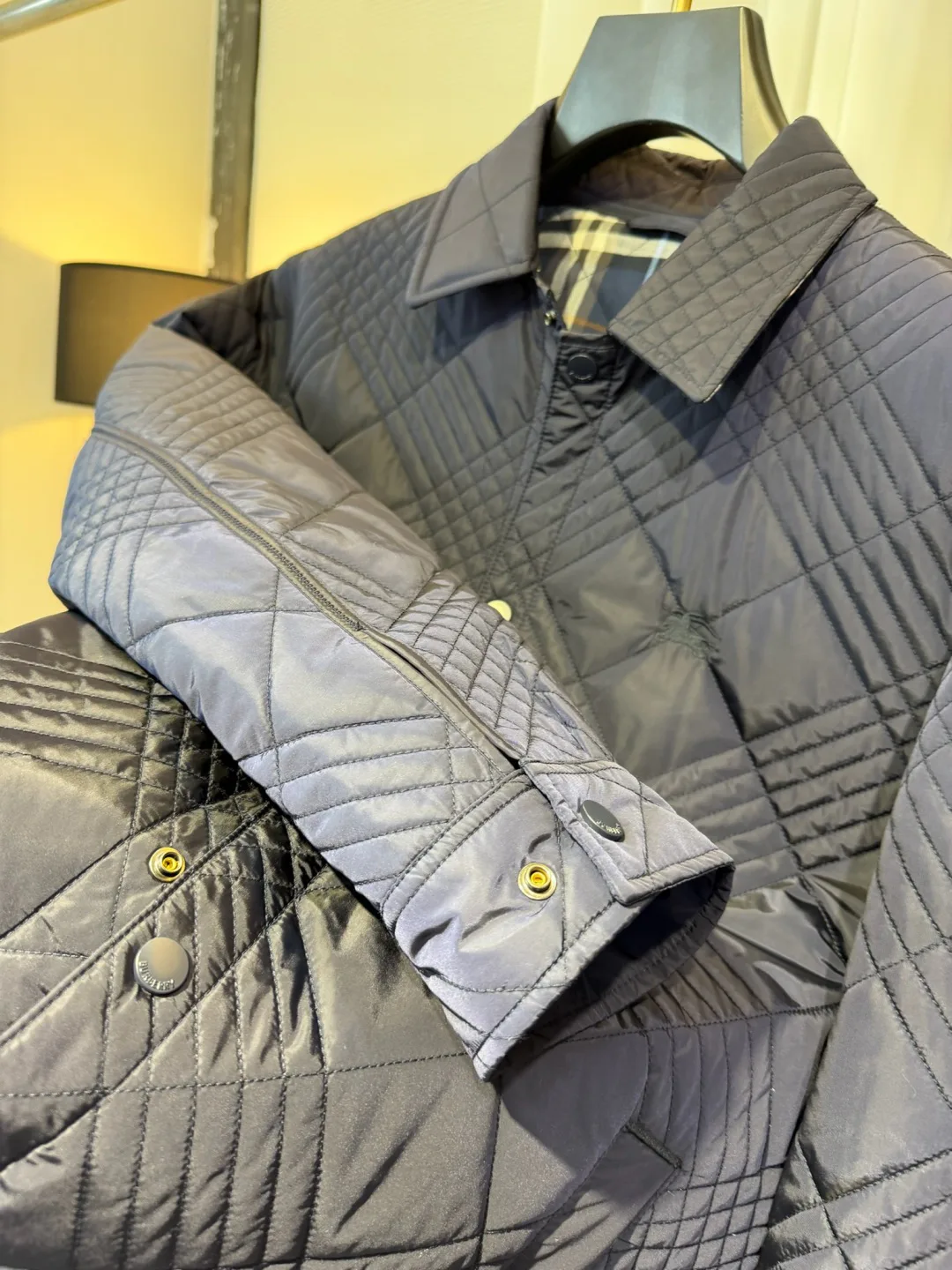 Women's Jackets And Down Jackets BURBERRY 17935057