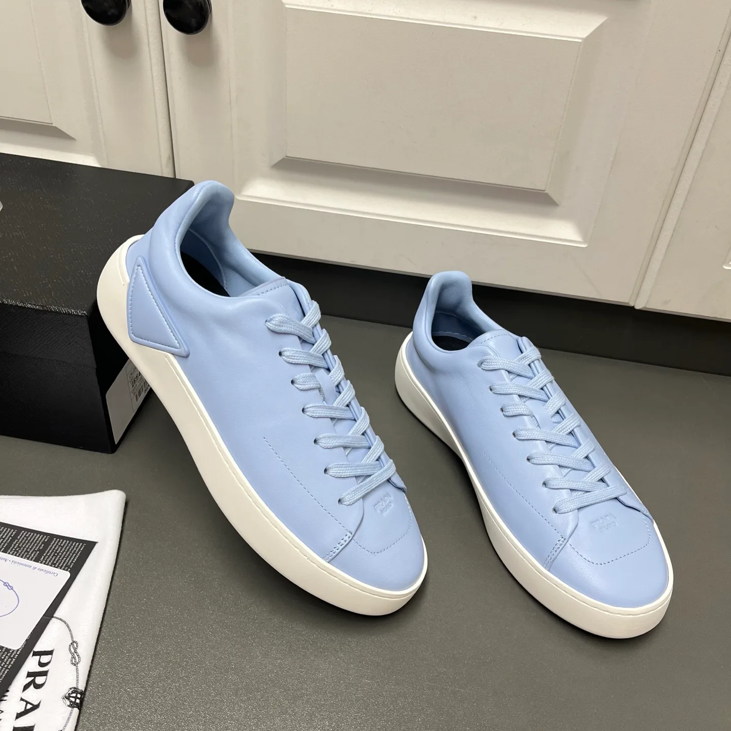 Men's Sneakers PRADA 16940088