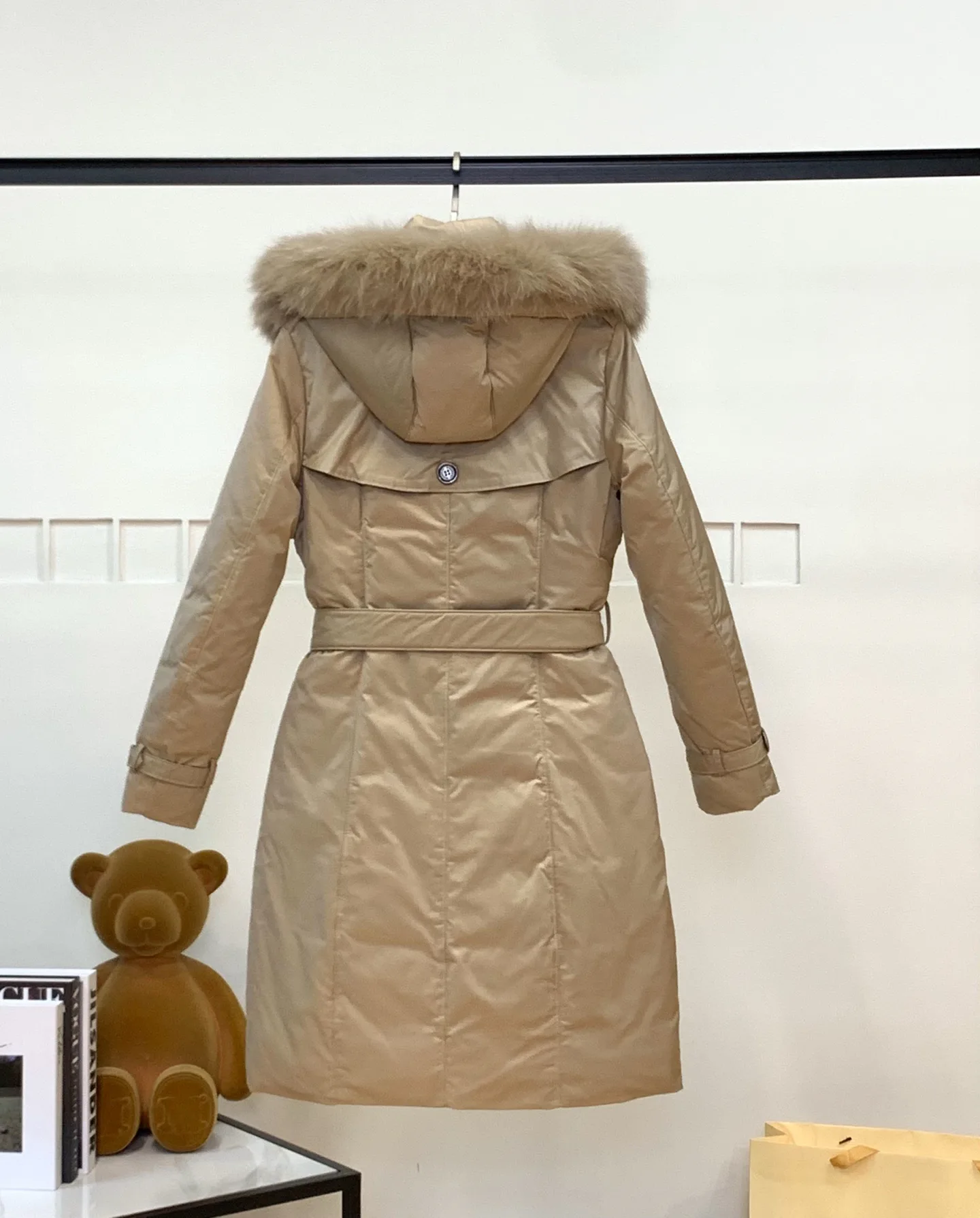 Women's Jackets And Down Jackets BURBERRY 17965231