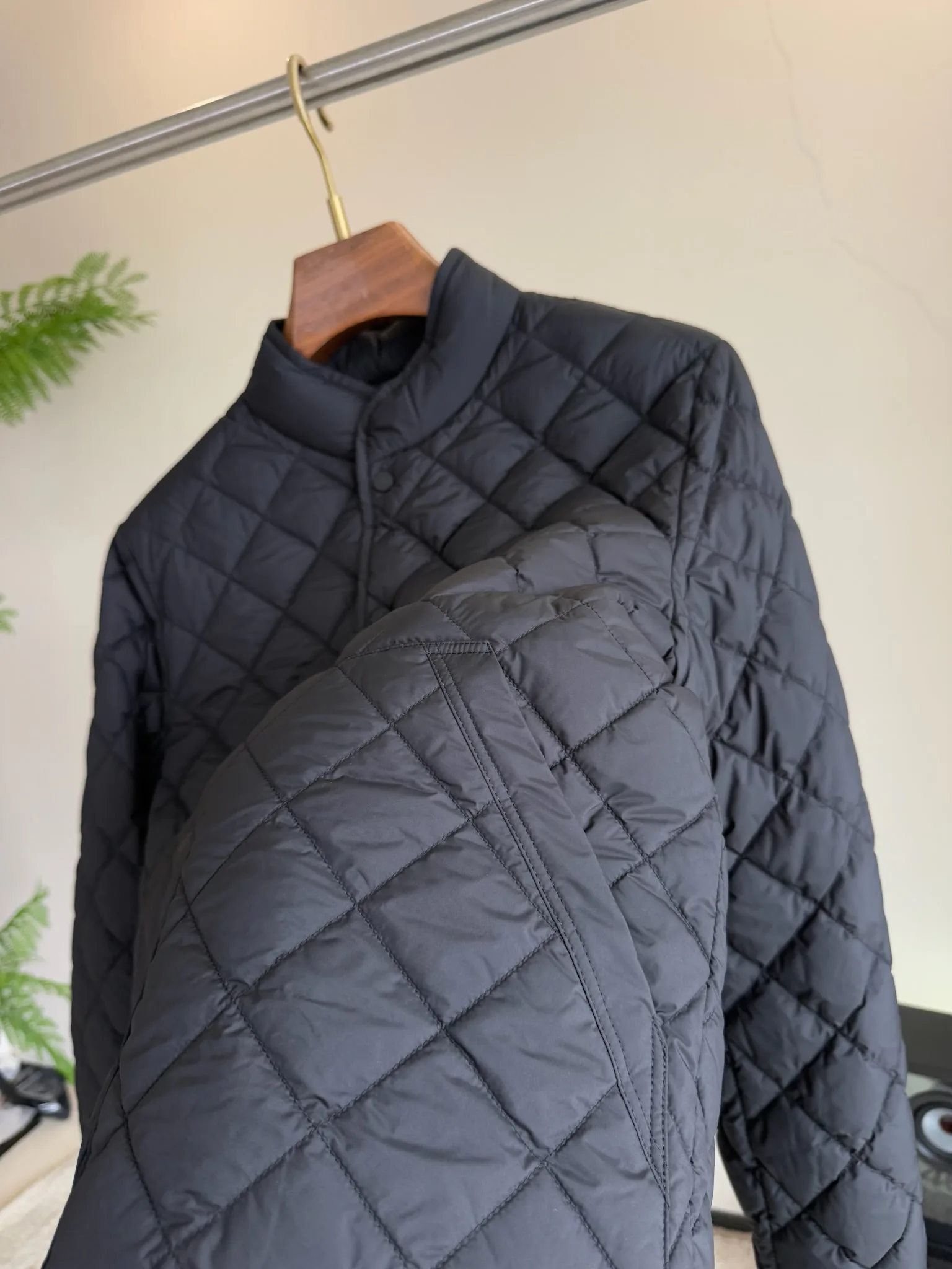 Men's Jackets And Down Jackets MONCLER 18084740