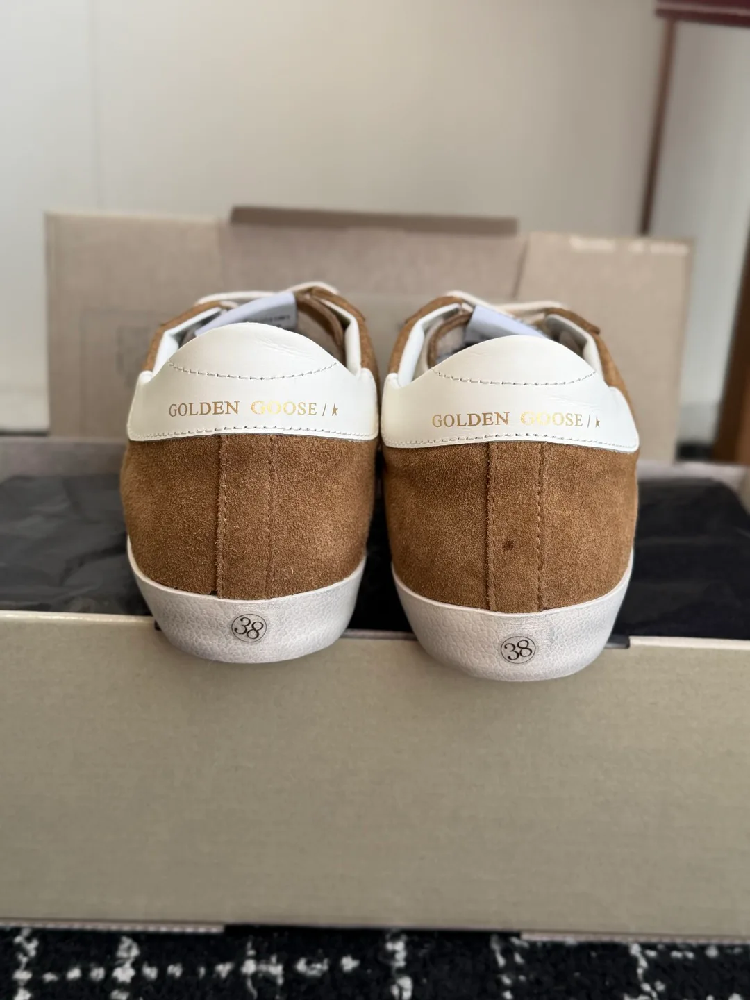 Women's Sneakers GOLDEN GOOSE 18138834