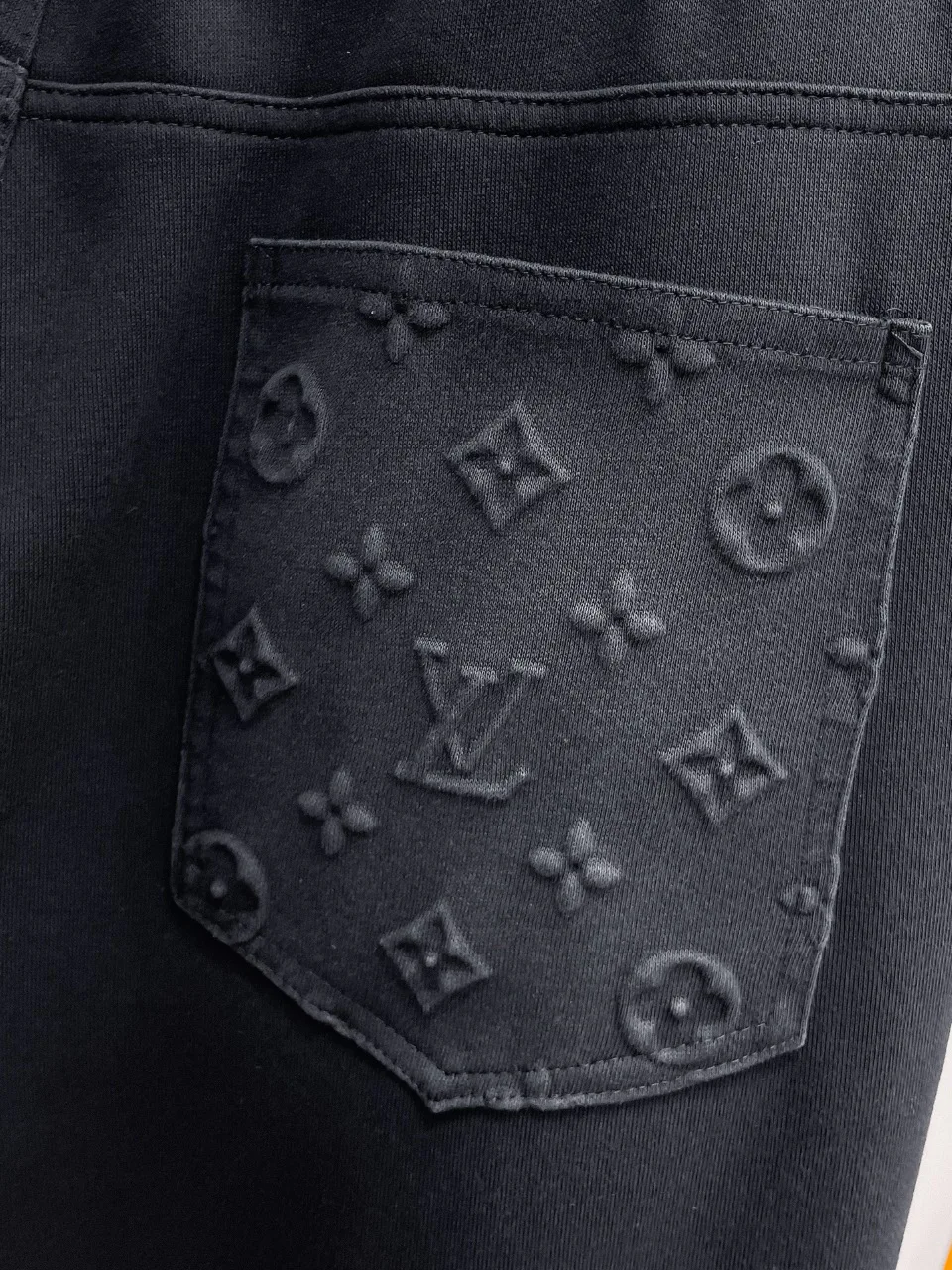 Men's Trousers LOUIS VUITTON 17510204