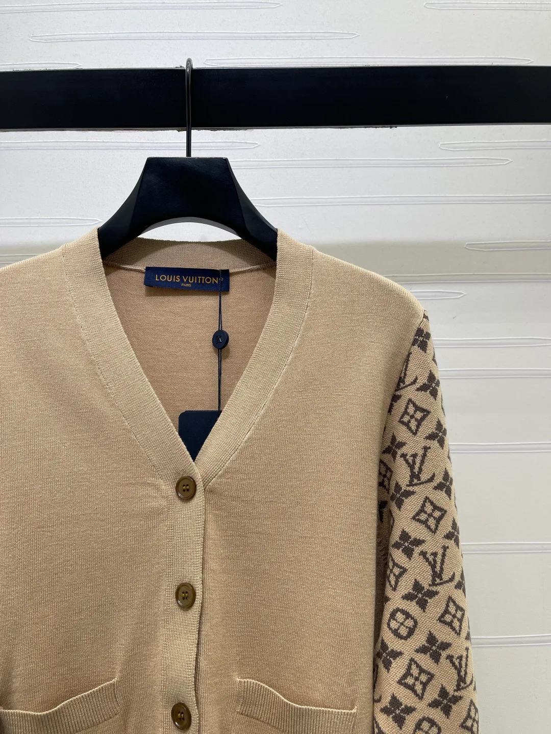 Women's Jumpers And Sweaters LOUIS VUITTON 18140979