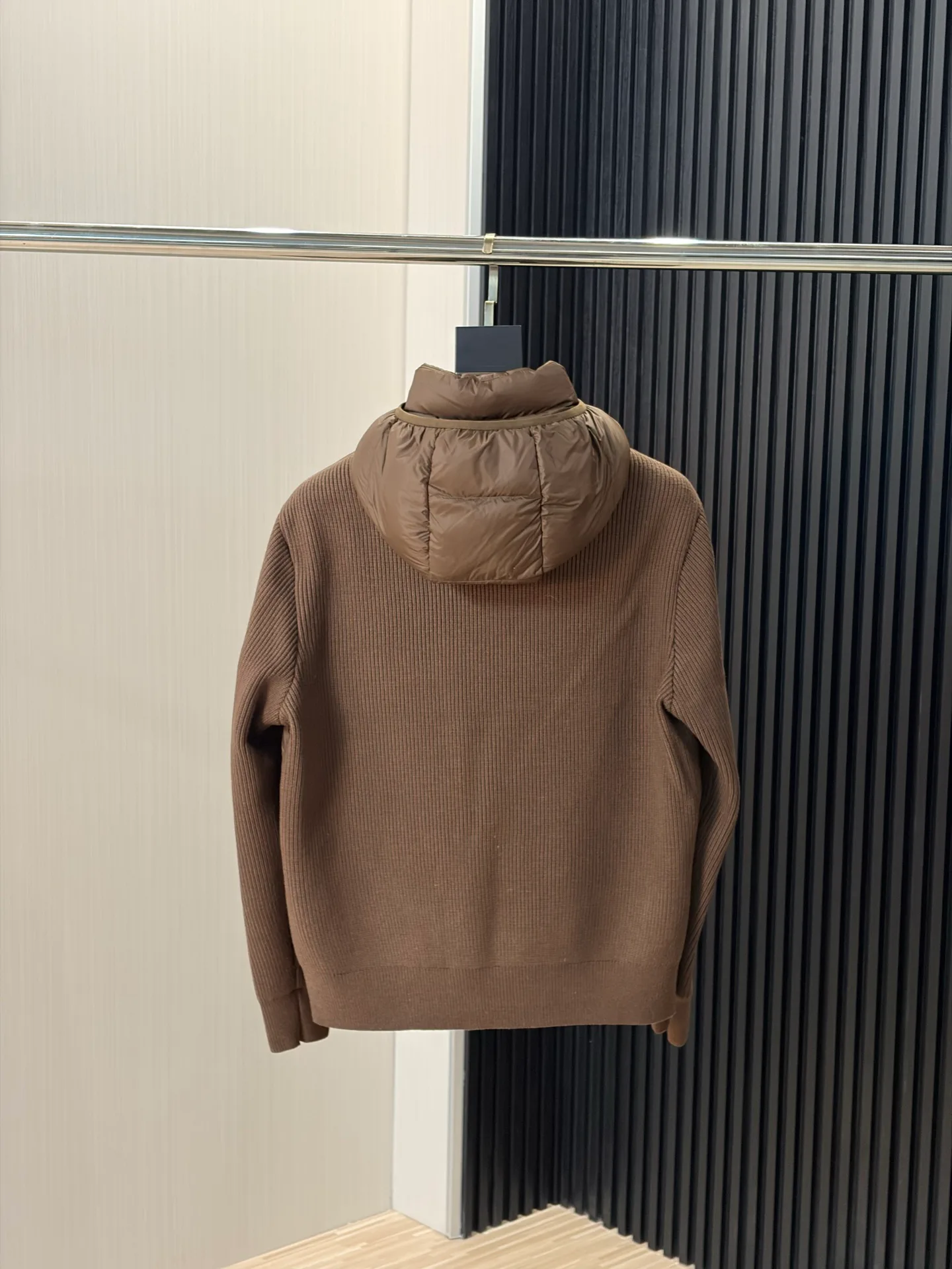 Women's Jackets And Down Jackets PRADA 18391742