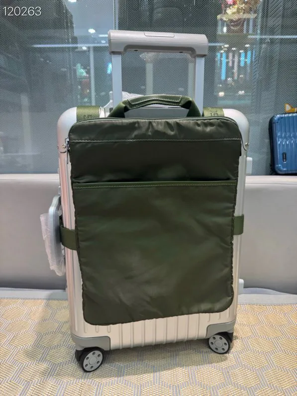Suitcases RIMOWA 17852222