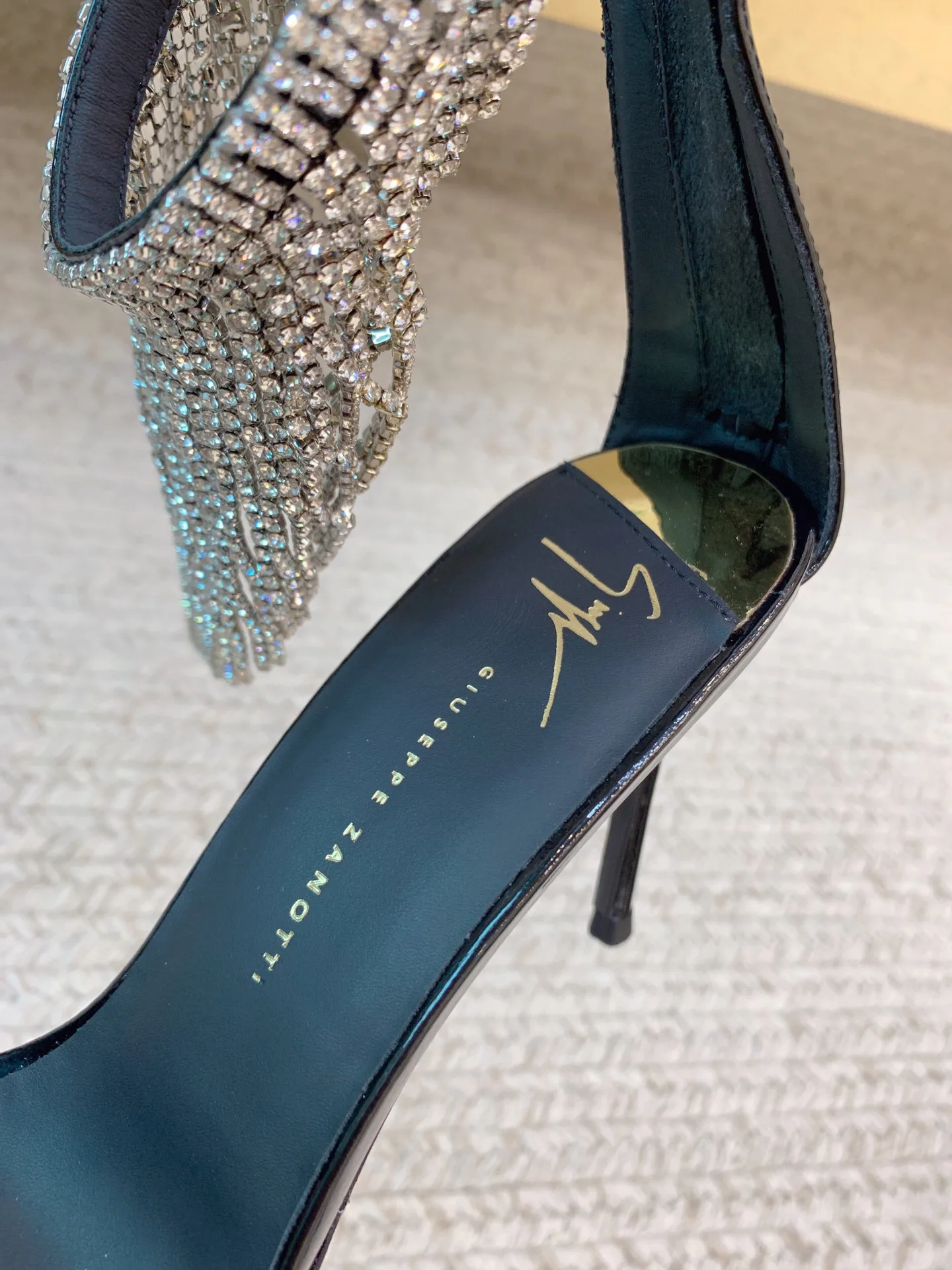 Women's Heels GIUSEPPE ZANOTTI 17656569