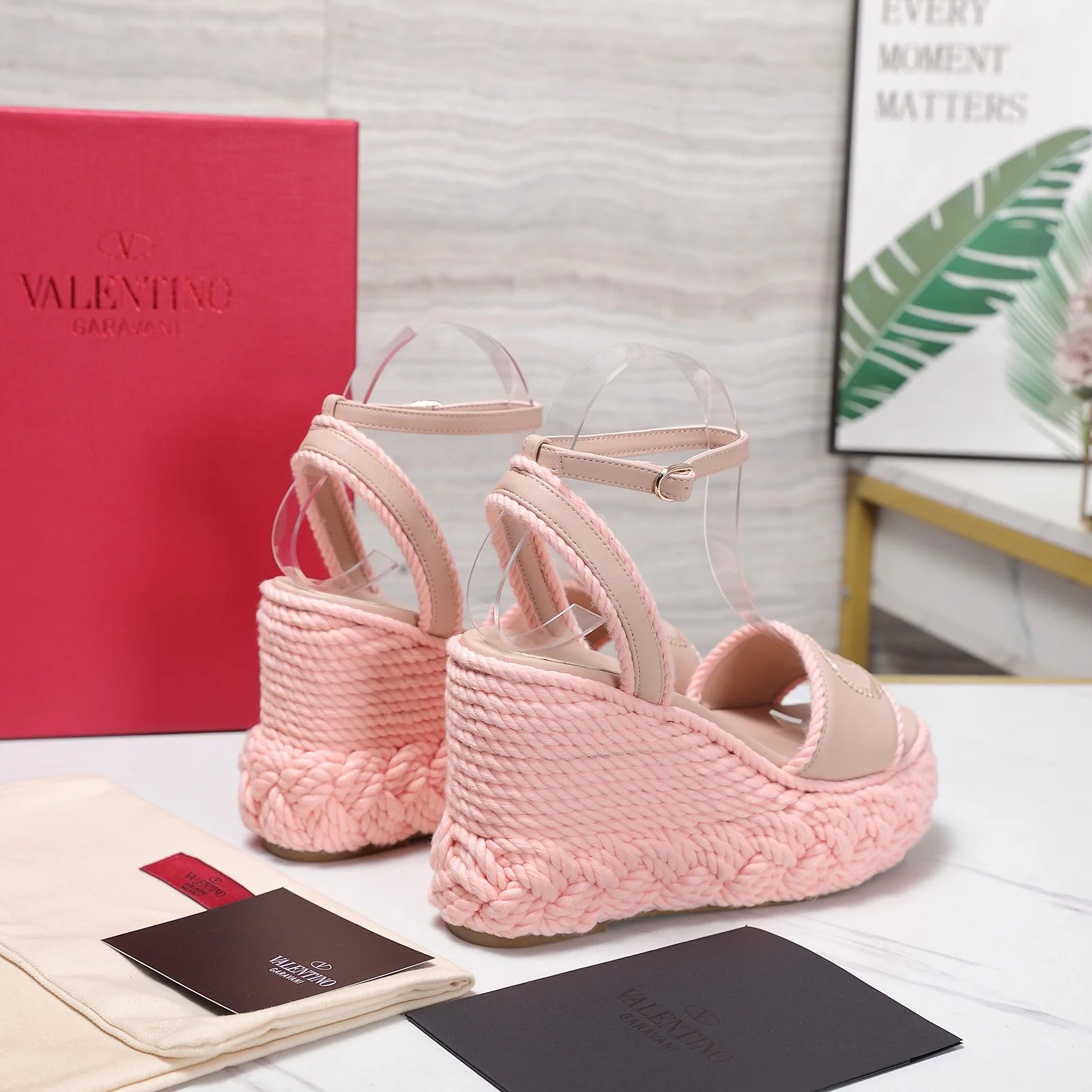 Women's Open-Toe Sandals VALENTINO 17371717
