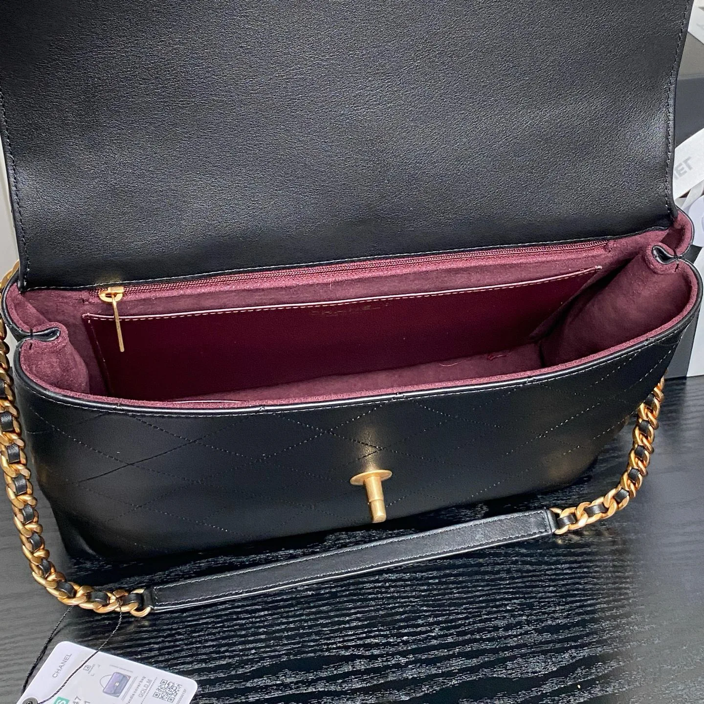 Women's Classic Handbags CHANEL 18000304