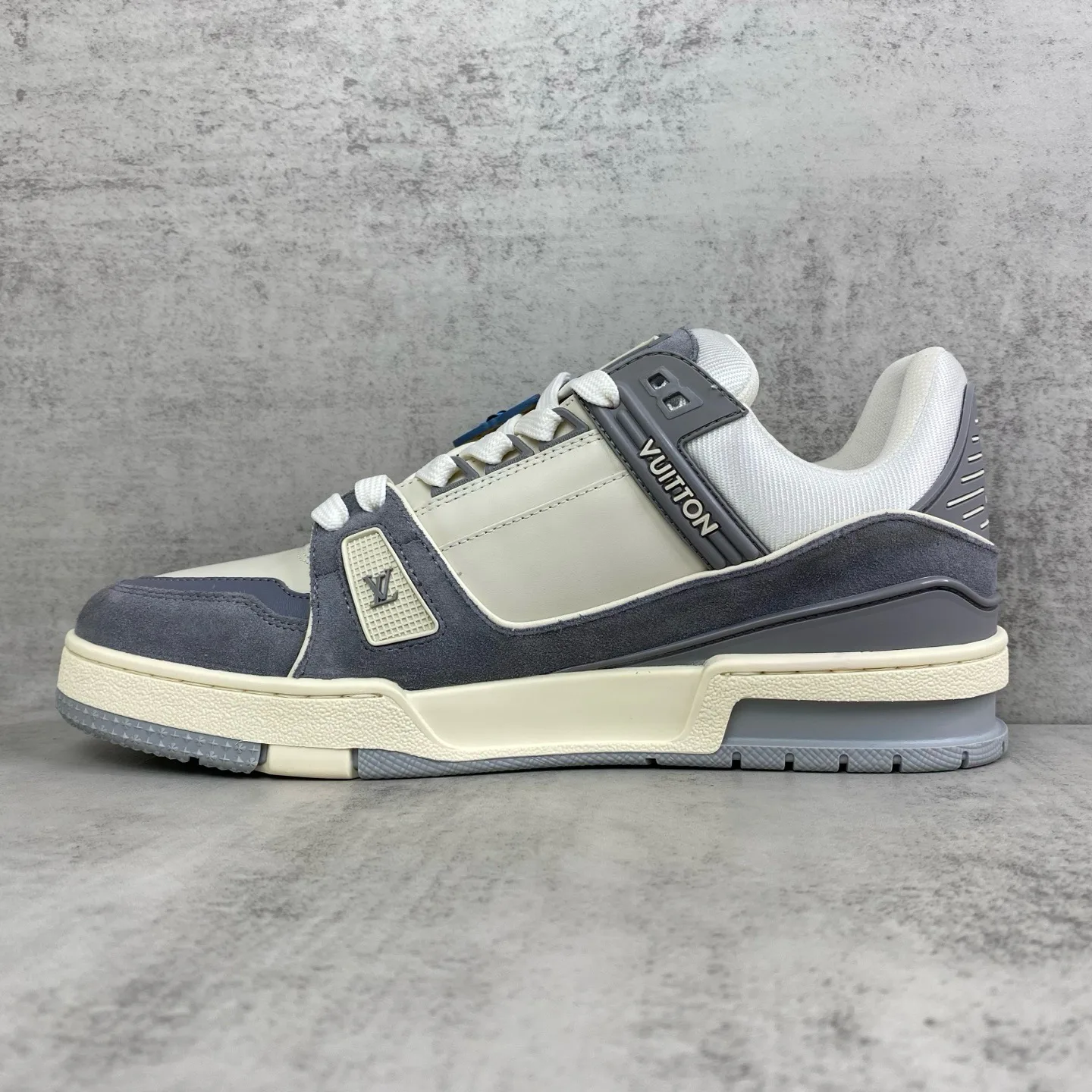 Women's Sneakers LOUIS VUITTON 17961750