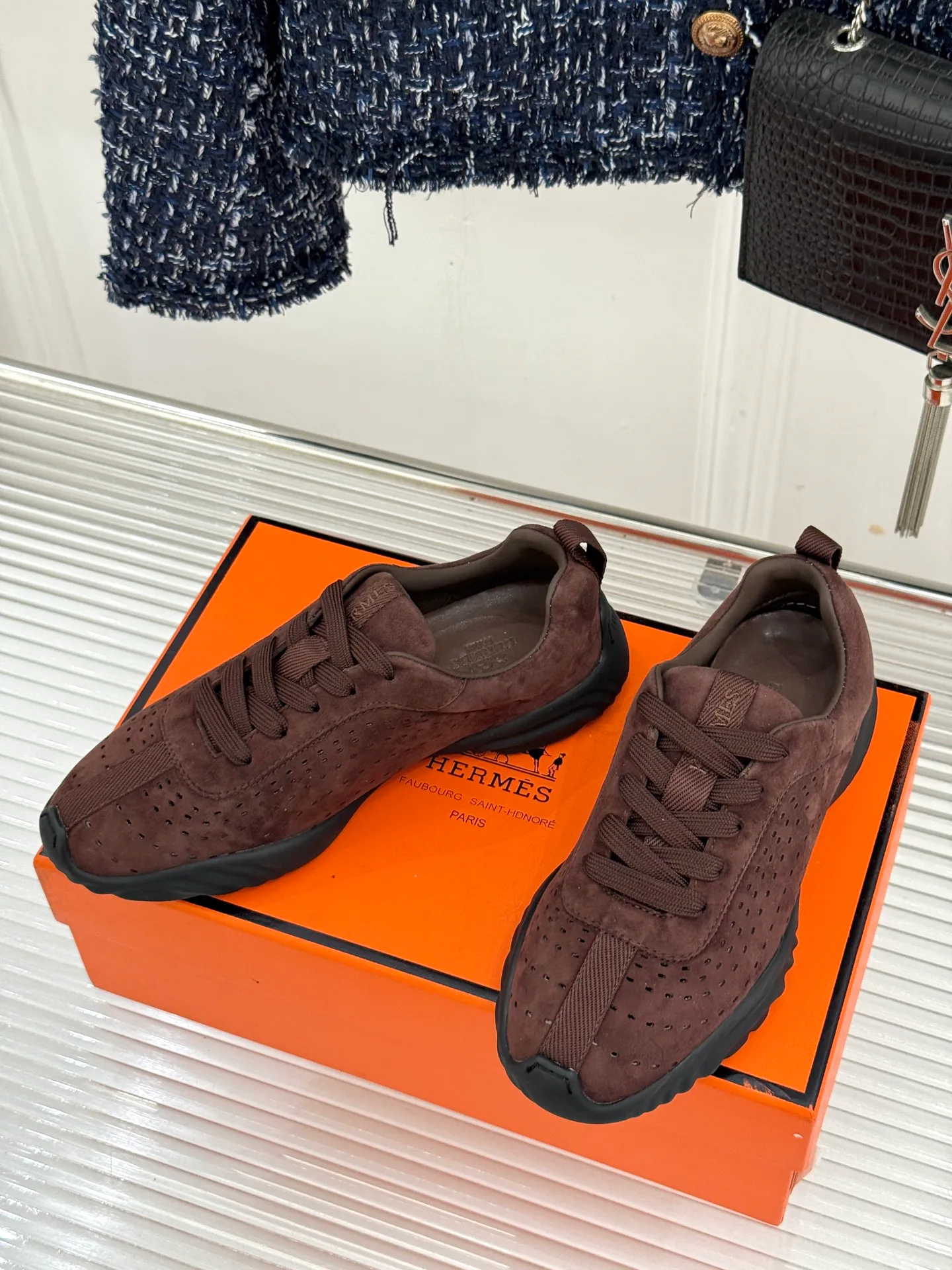Кроссовки Женские Hermes 18627578
