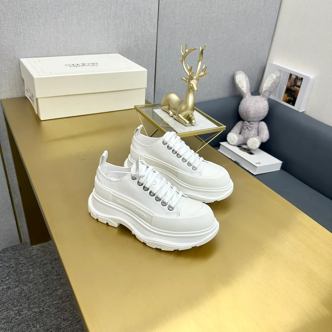 Women's Sneakers ALEXANDER MCQUEEN 18397468