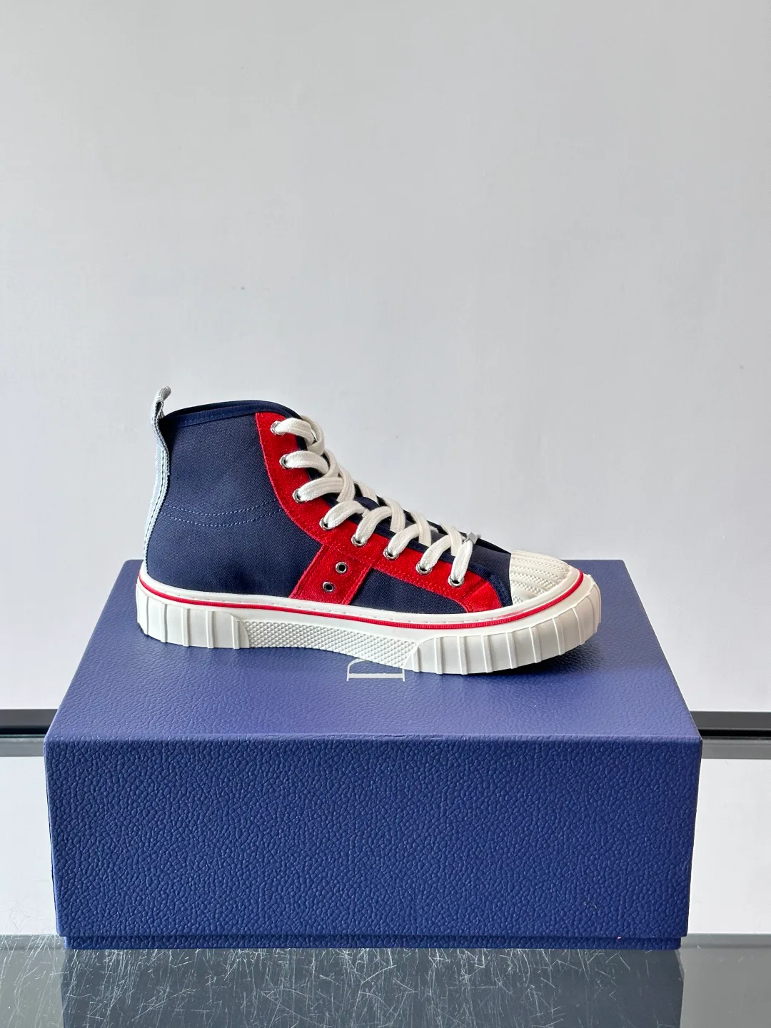 Women's Sneakers CHRISTIAN DIOR 18102146