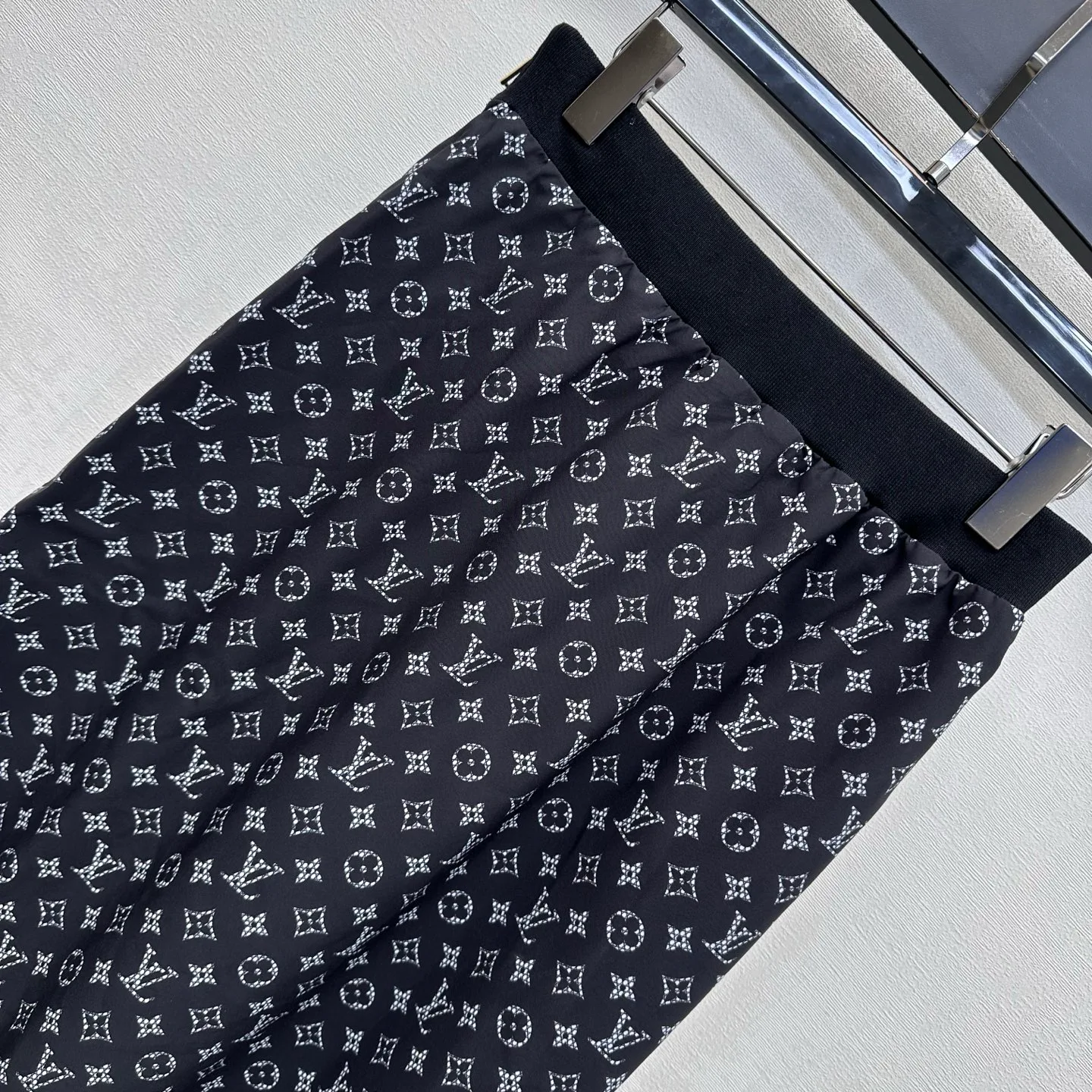 Women's Skirts LOUIS VUITTON 18023226