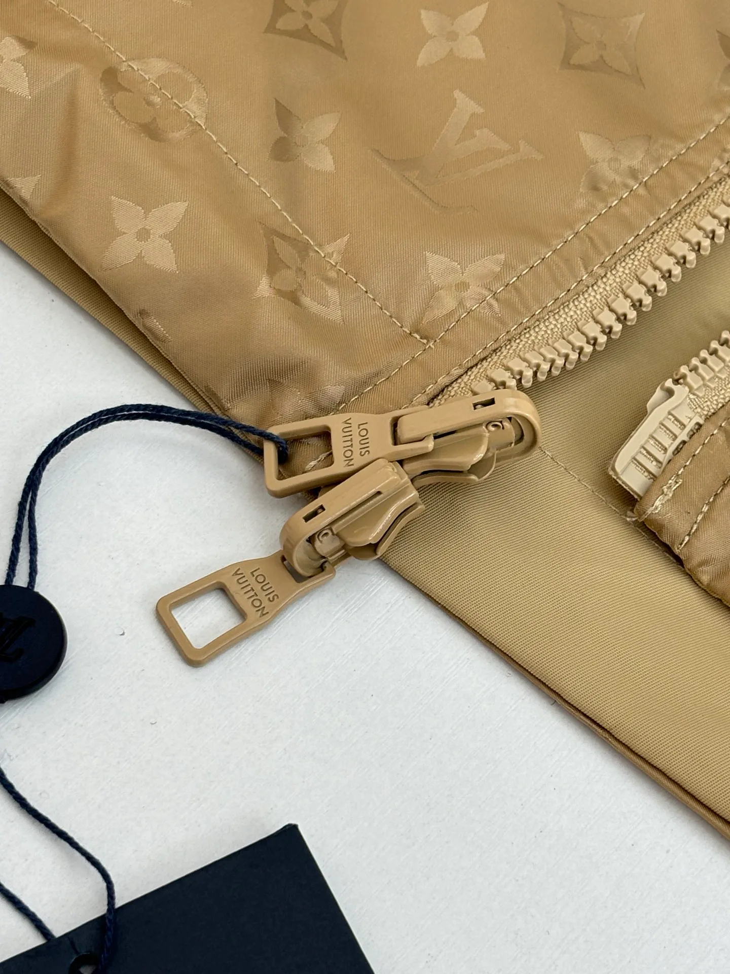 Men's Jackets And Down Jackets LOUIS VUITTON 18179354