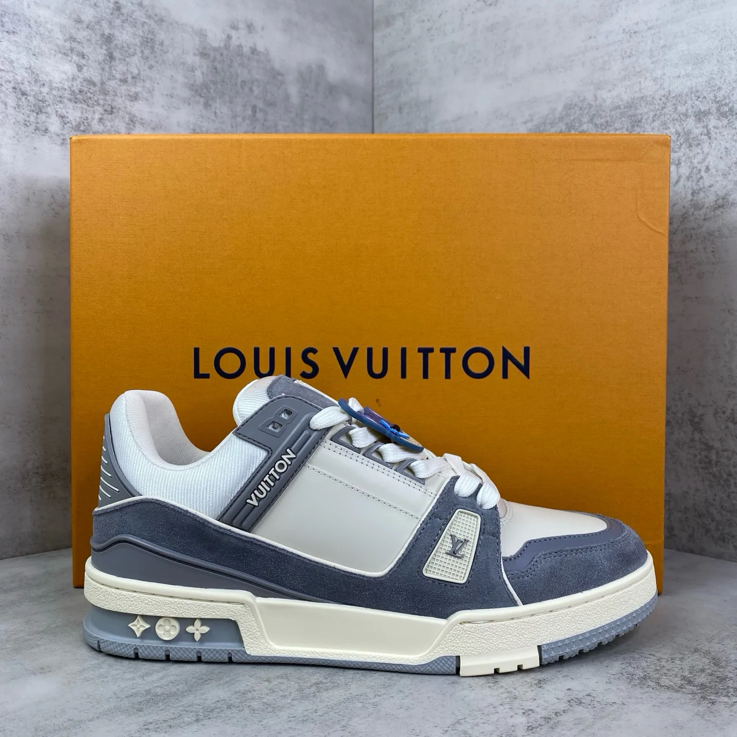 Women's Sneakers LOUIS VUITTON 17961750