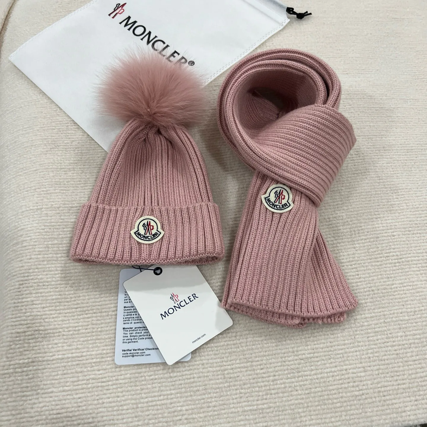 Hats MONCLER 18078324