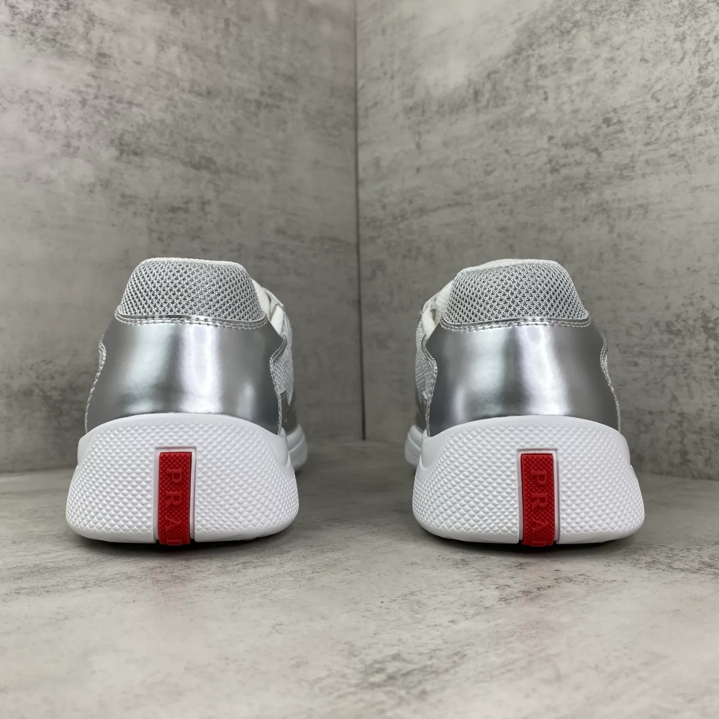 Women's Sneakers PRADA 17918704