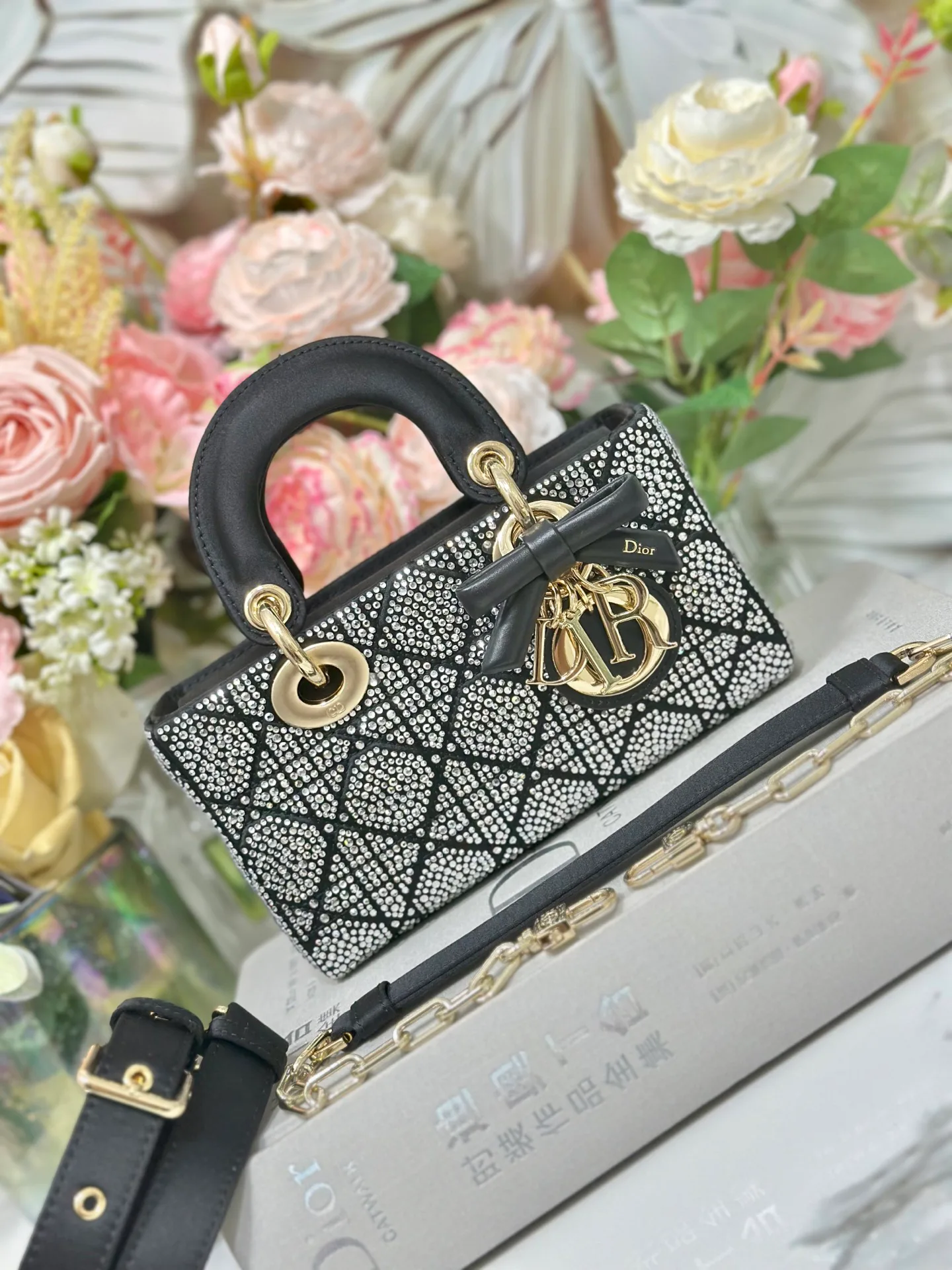 Women's Classic Handbags CHRISTIAN DIOR 17940328