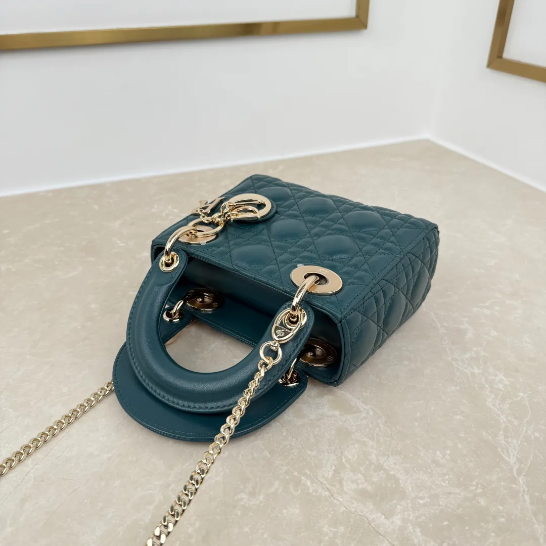 Women's Classic Handbags CHRISTIAN DIOR 18393074