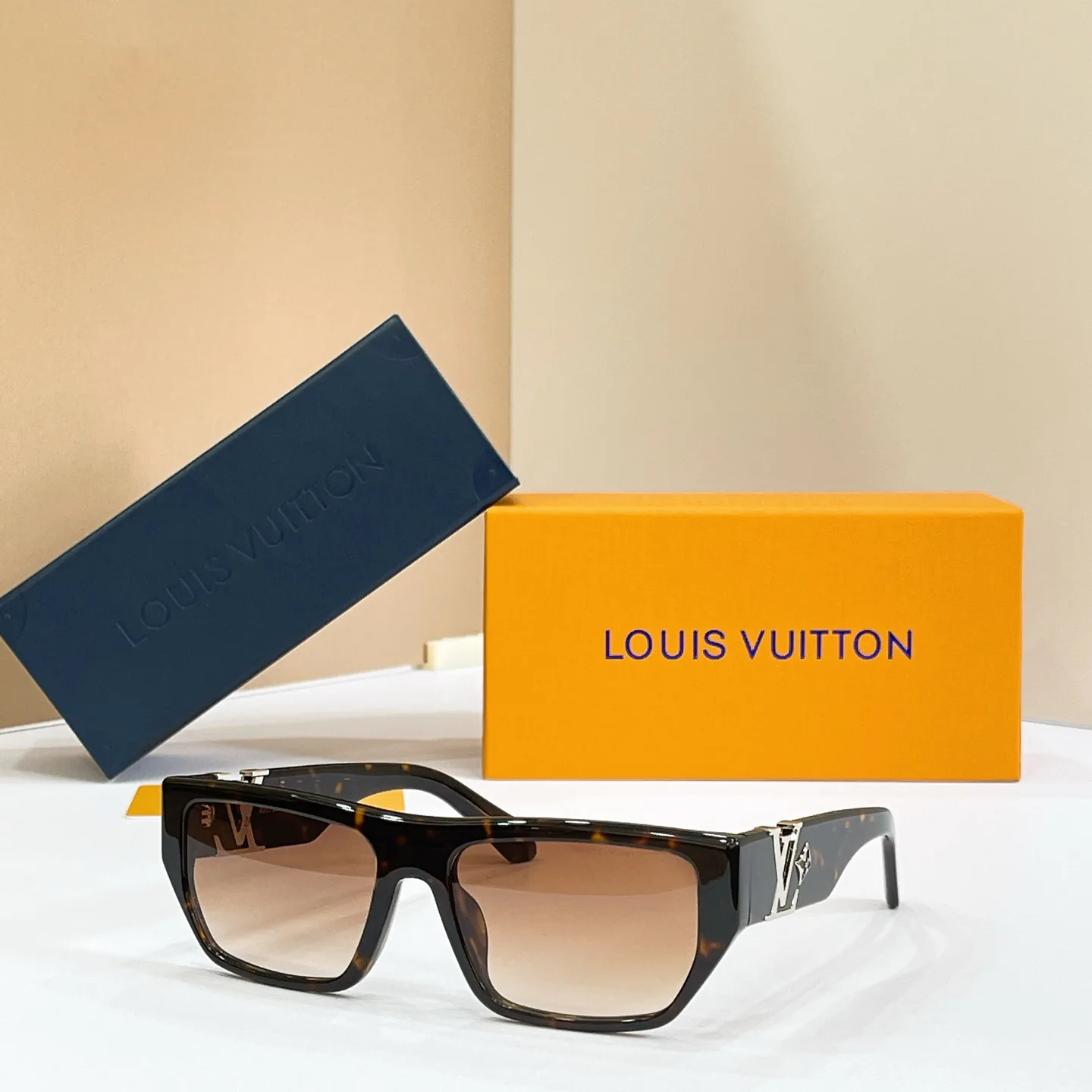 Glasses LOUIS VUITTON 17495878