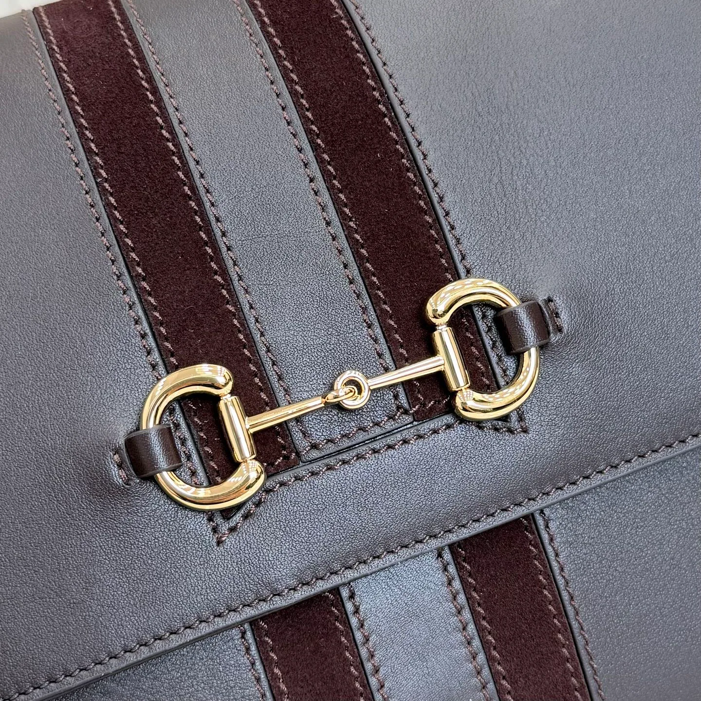 Women's Classic Handbags GUCCI 18156485