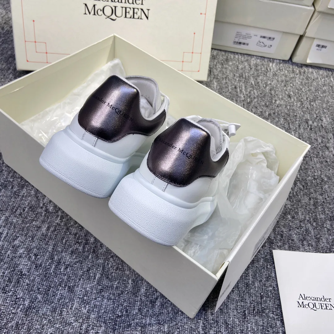 Women's Sneakers ALEXANDER MCQUEEN 17963414