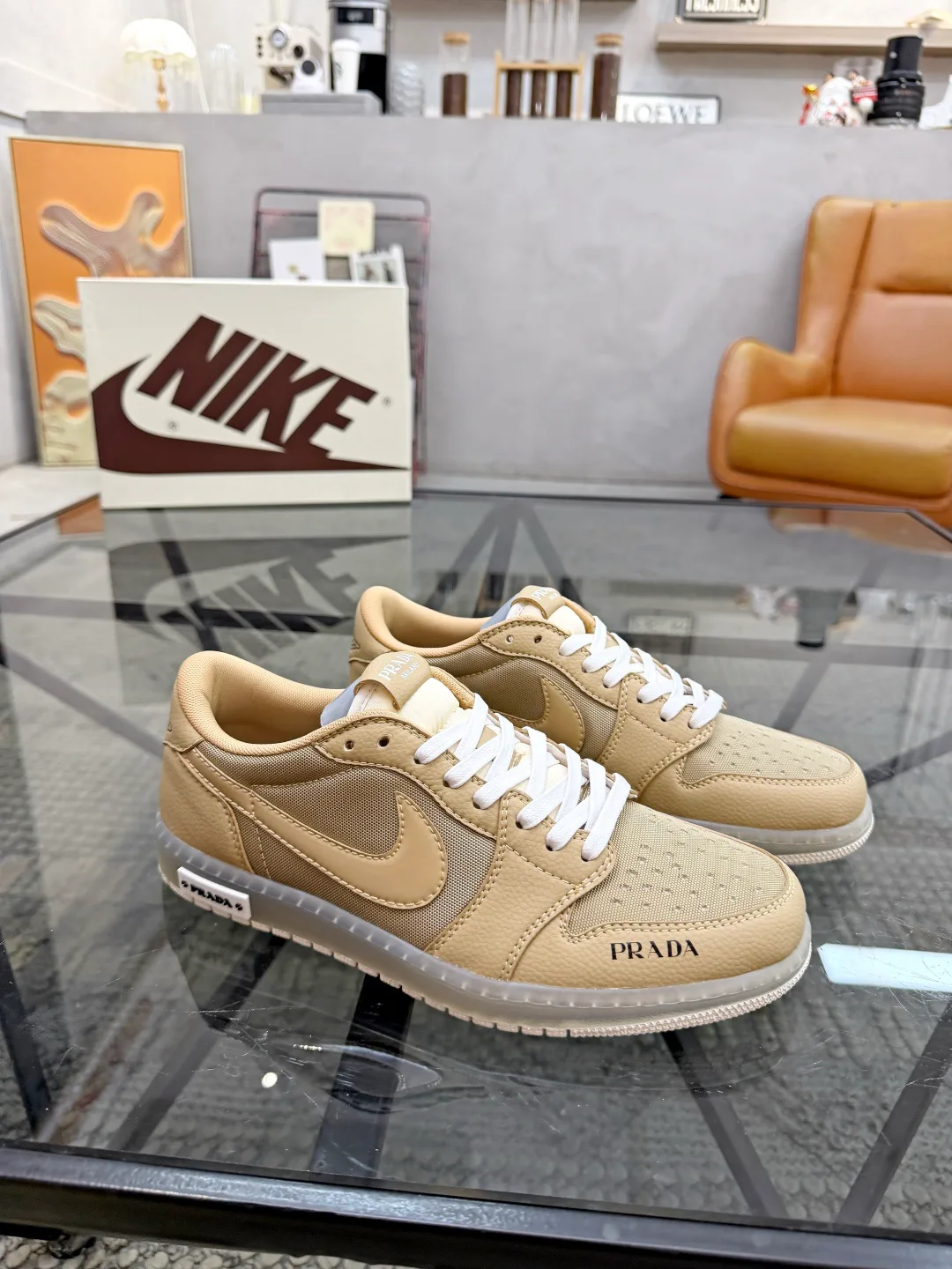 Men's Sneakers PRADA 18449097