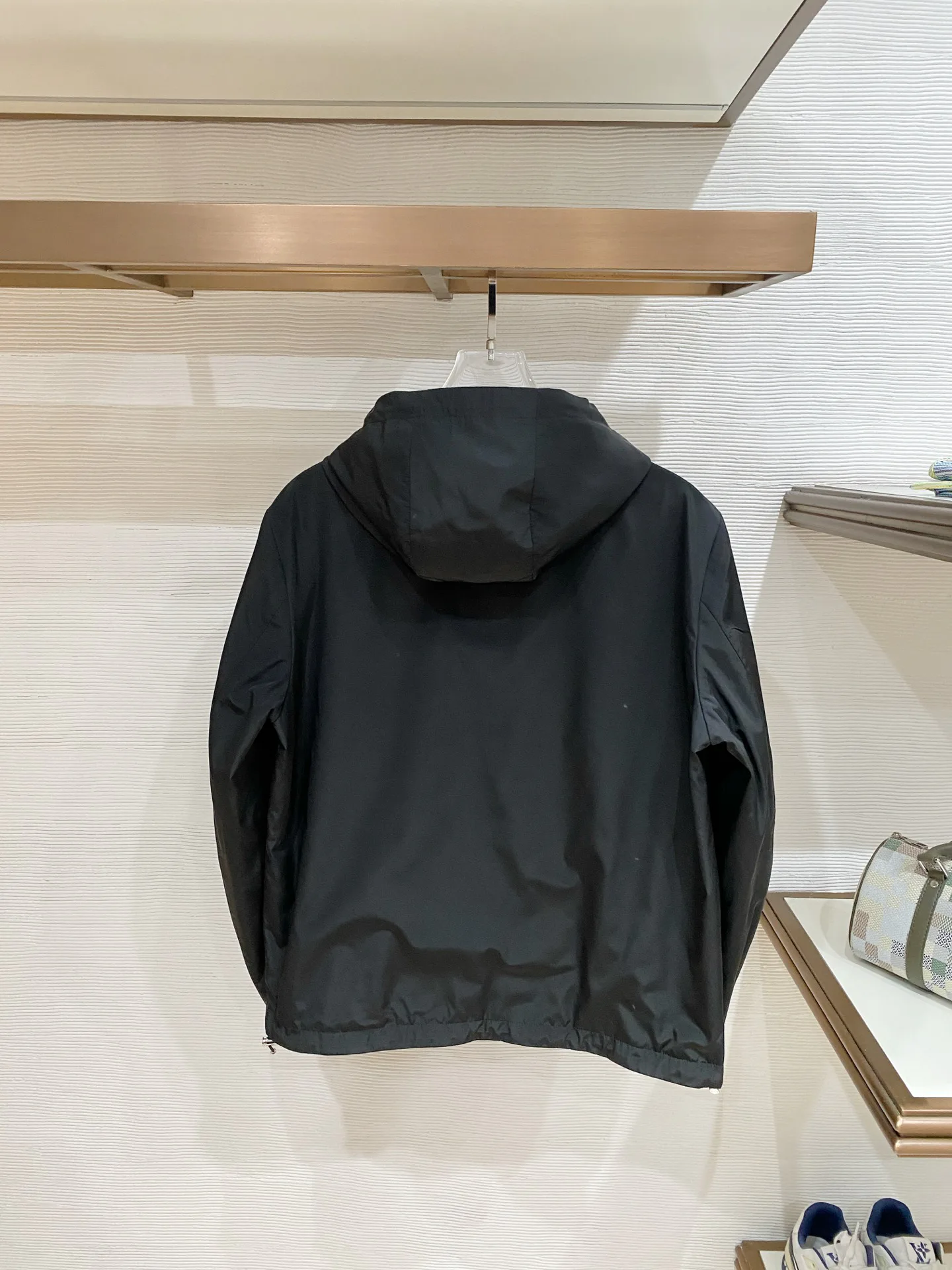 Куртки И Пуховики Мужские Prada 18618723