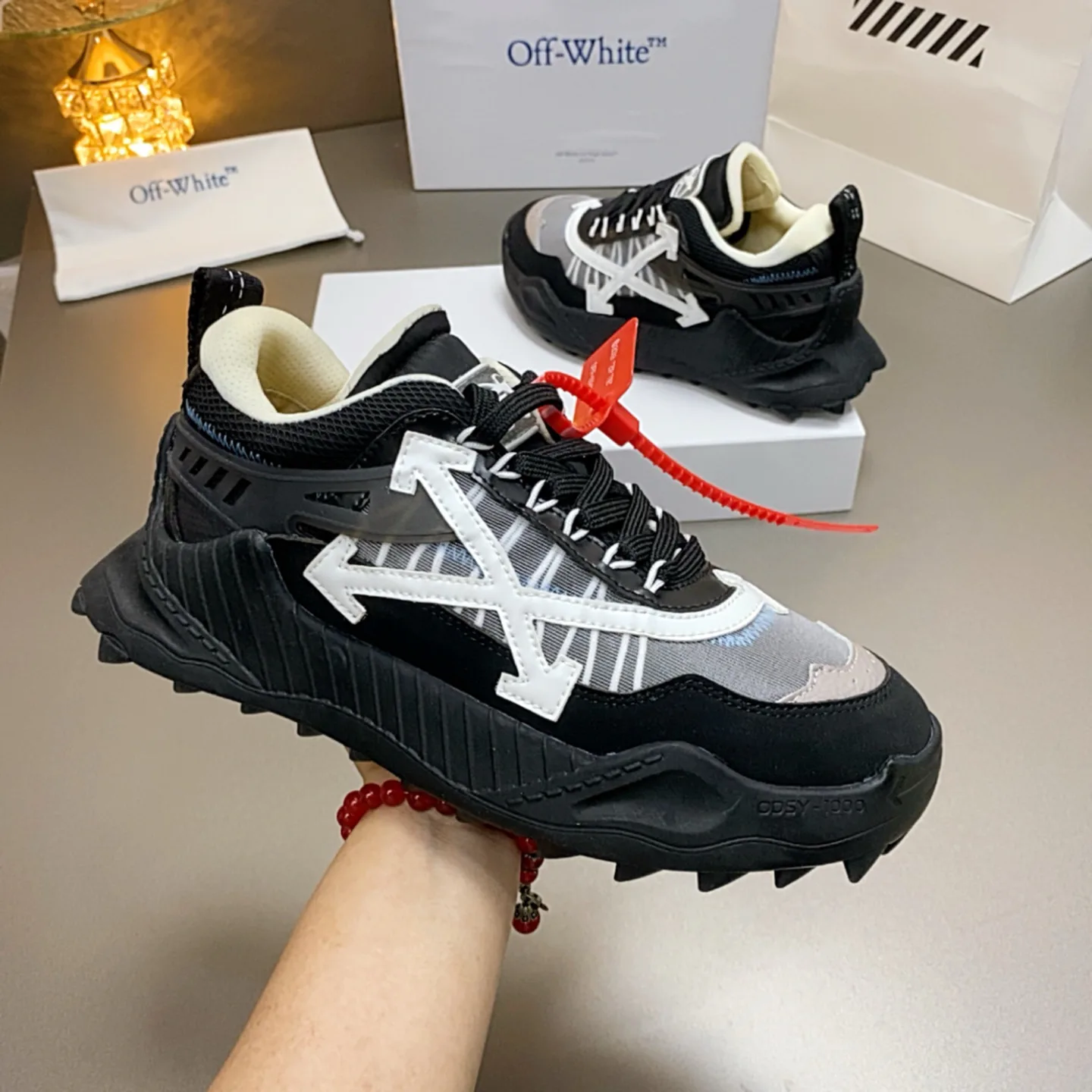 Women's Sneakers OFF-WHITE 17530539