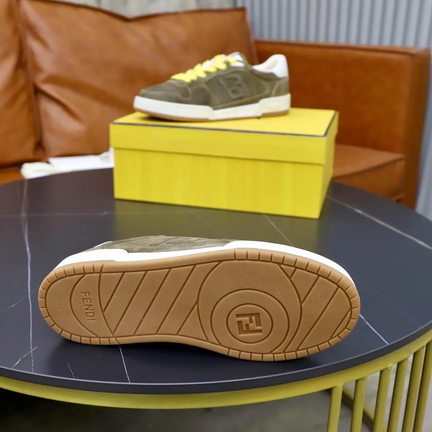Women's Sneakers FENDI 18516276