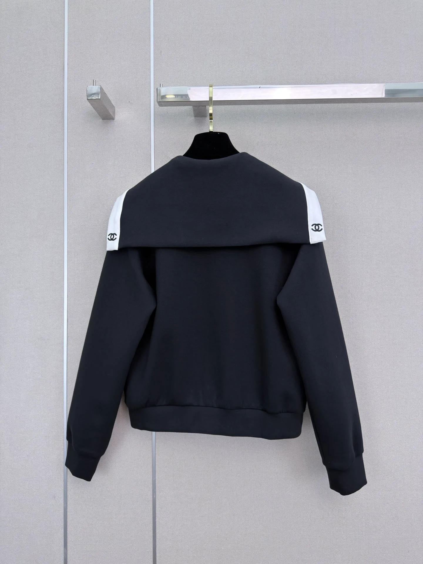 Women's Jumpers And Sweaters CHANEL 18108048