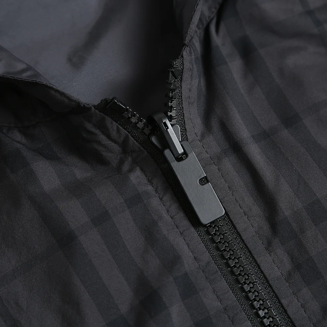 Women's Jackets And Down Jackets BURBERRY 18045920