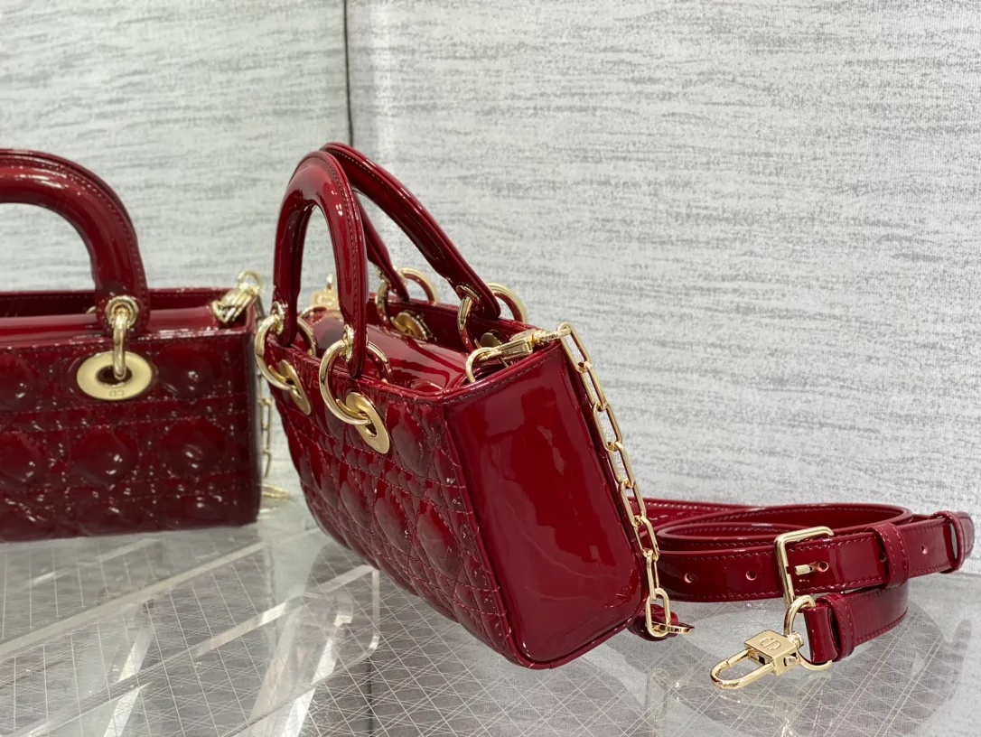 Women's Classic Handbags CHRISTIAN DIOR 17770437