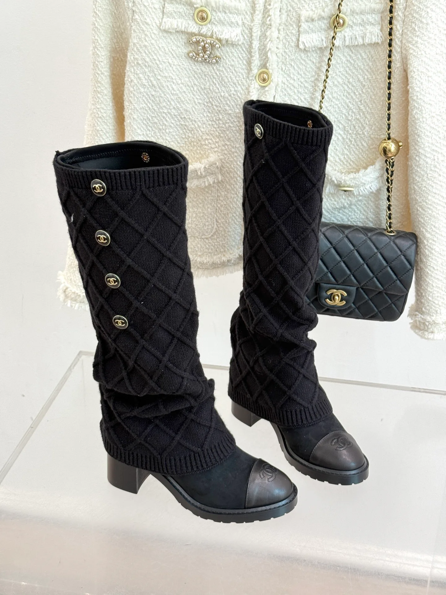 Women's Boots CHANEL 17831309