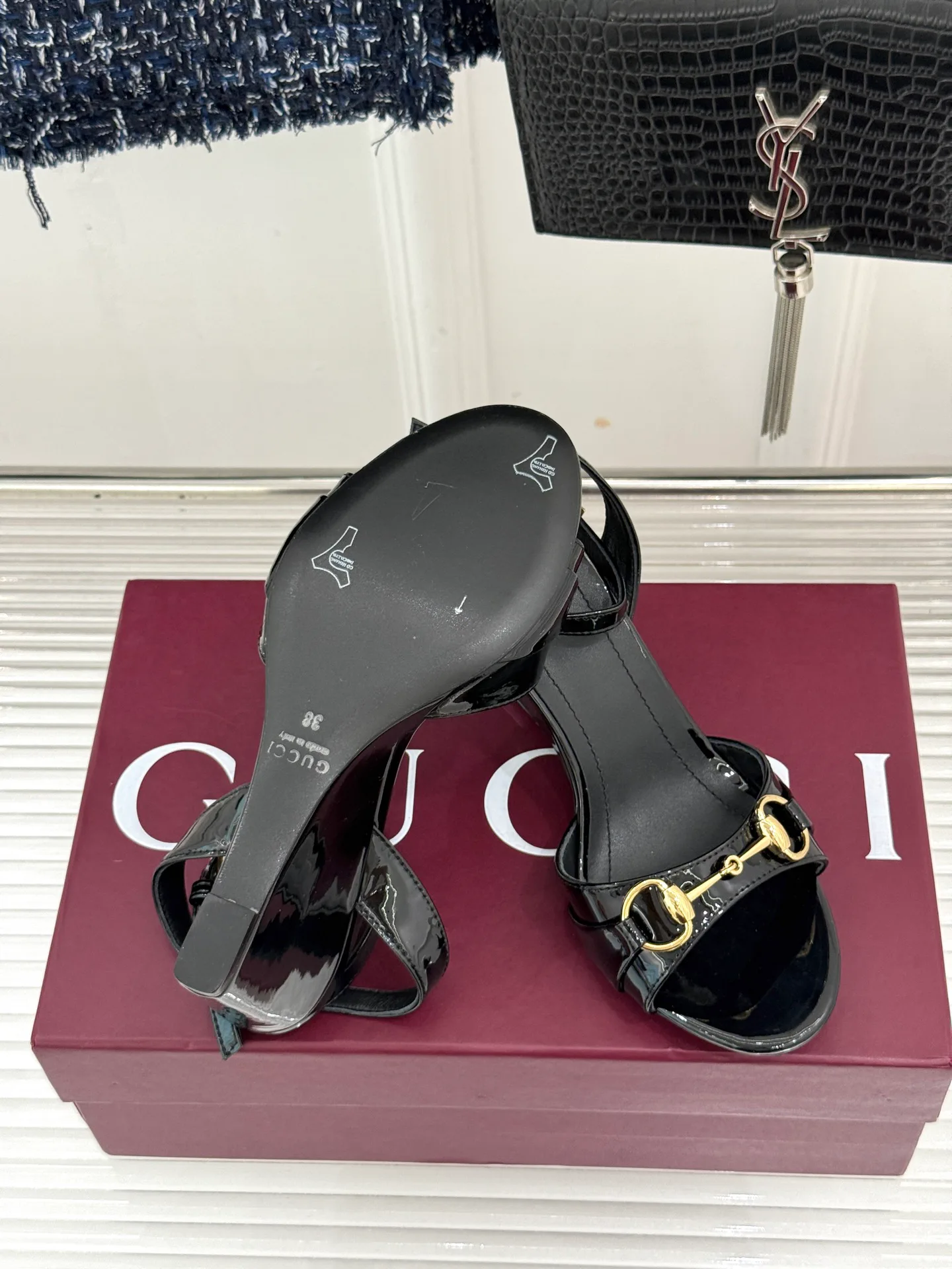 Women's Open-Toe Sandals GUCCI 18034495