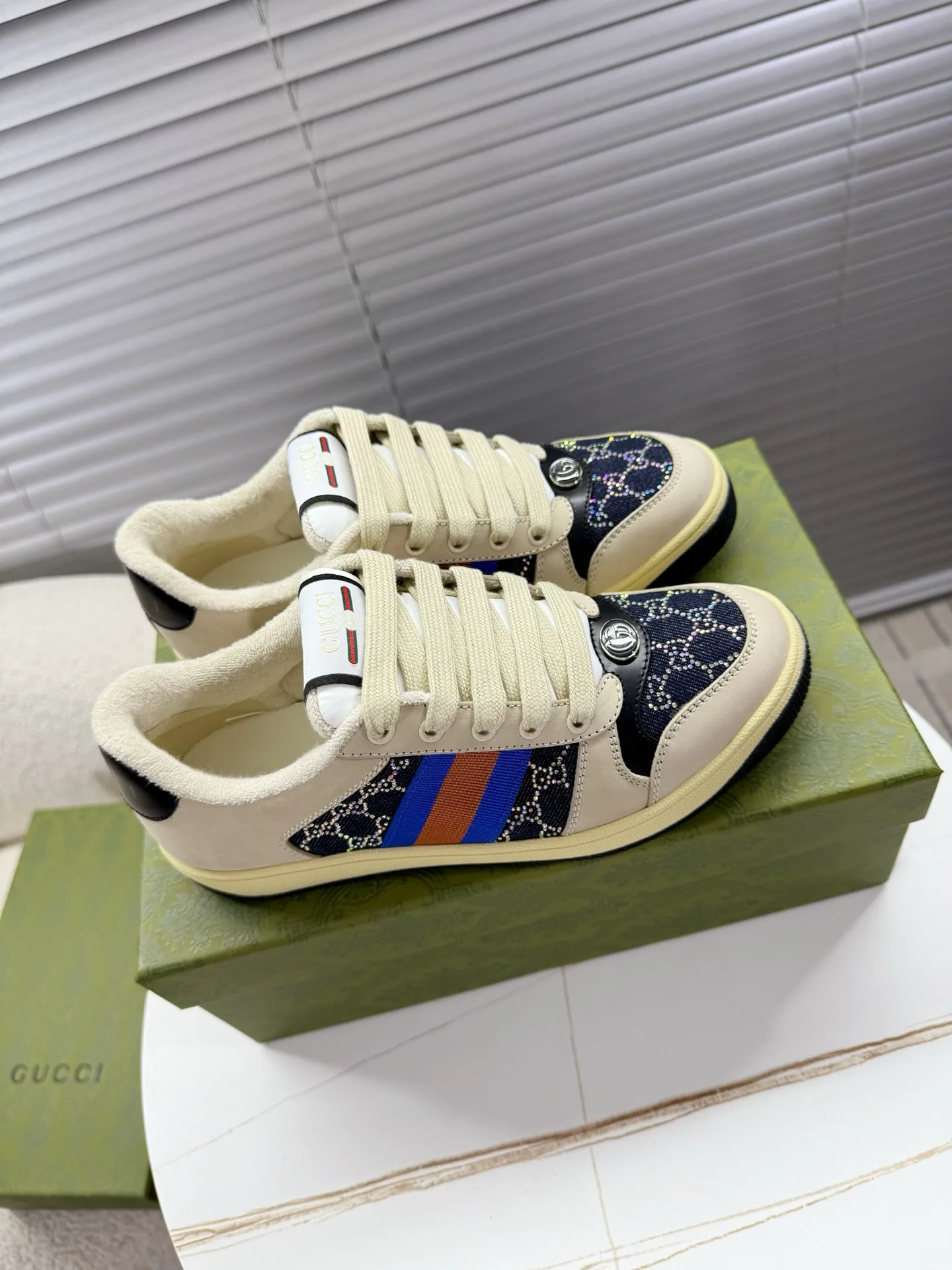 Women's Sneakers GUCCI 17963540