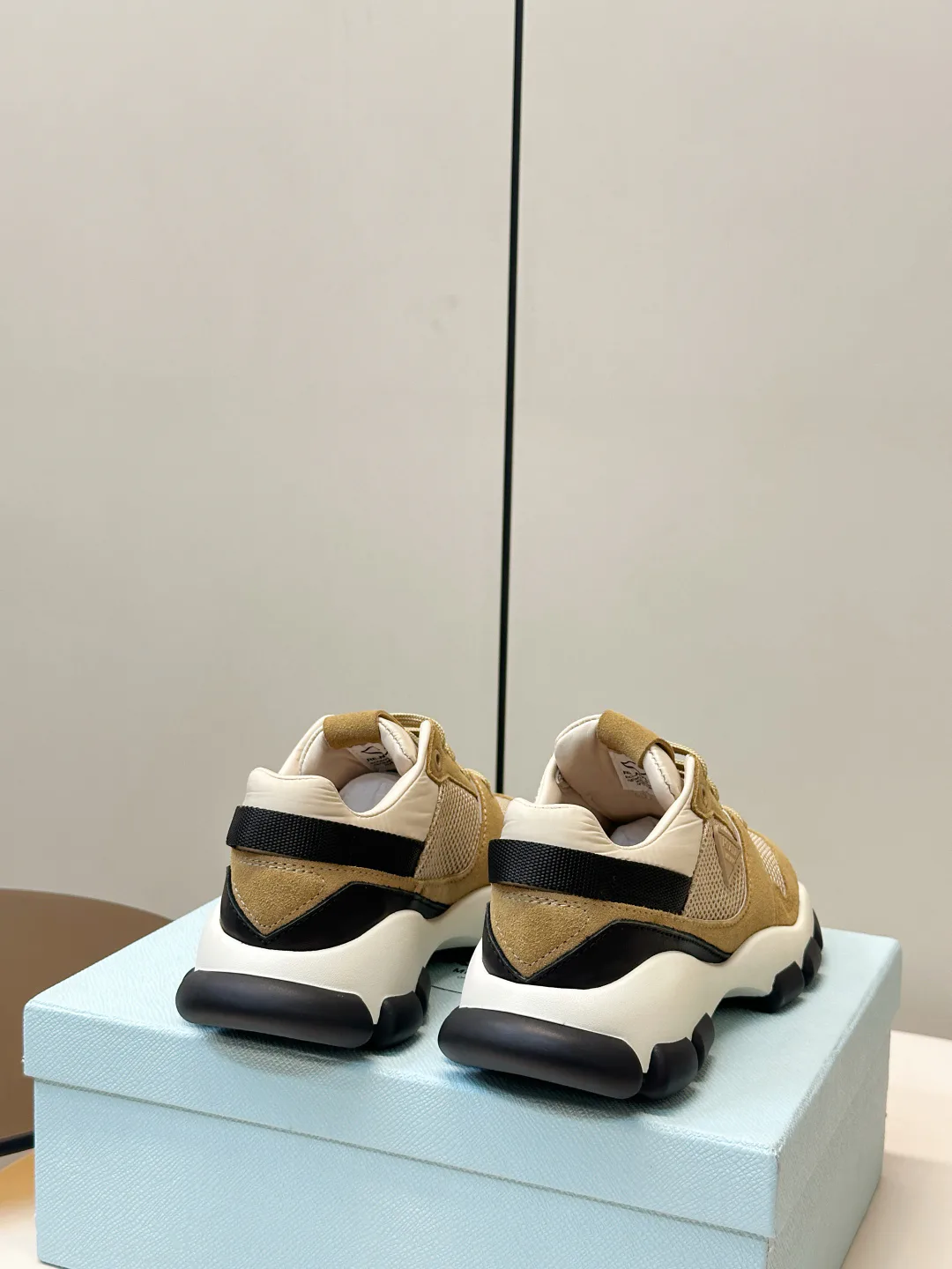 Men's Sneakers PRADA 17569120