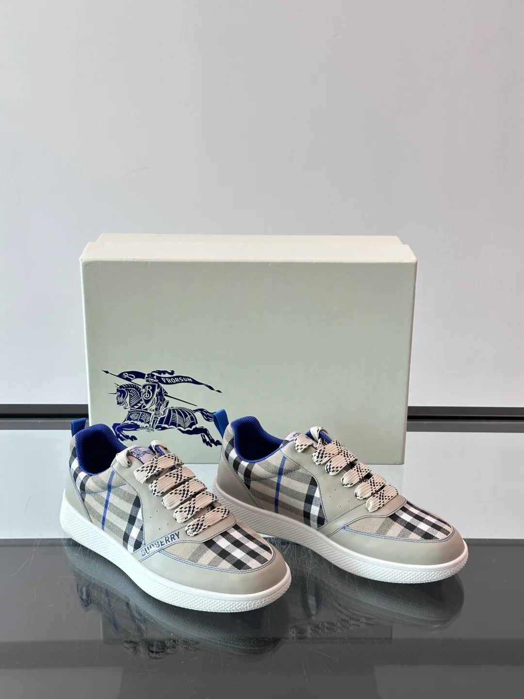 Men's Sneakers BURBERRY 18449433