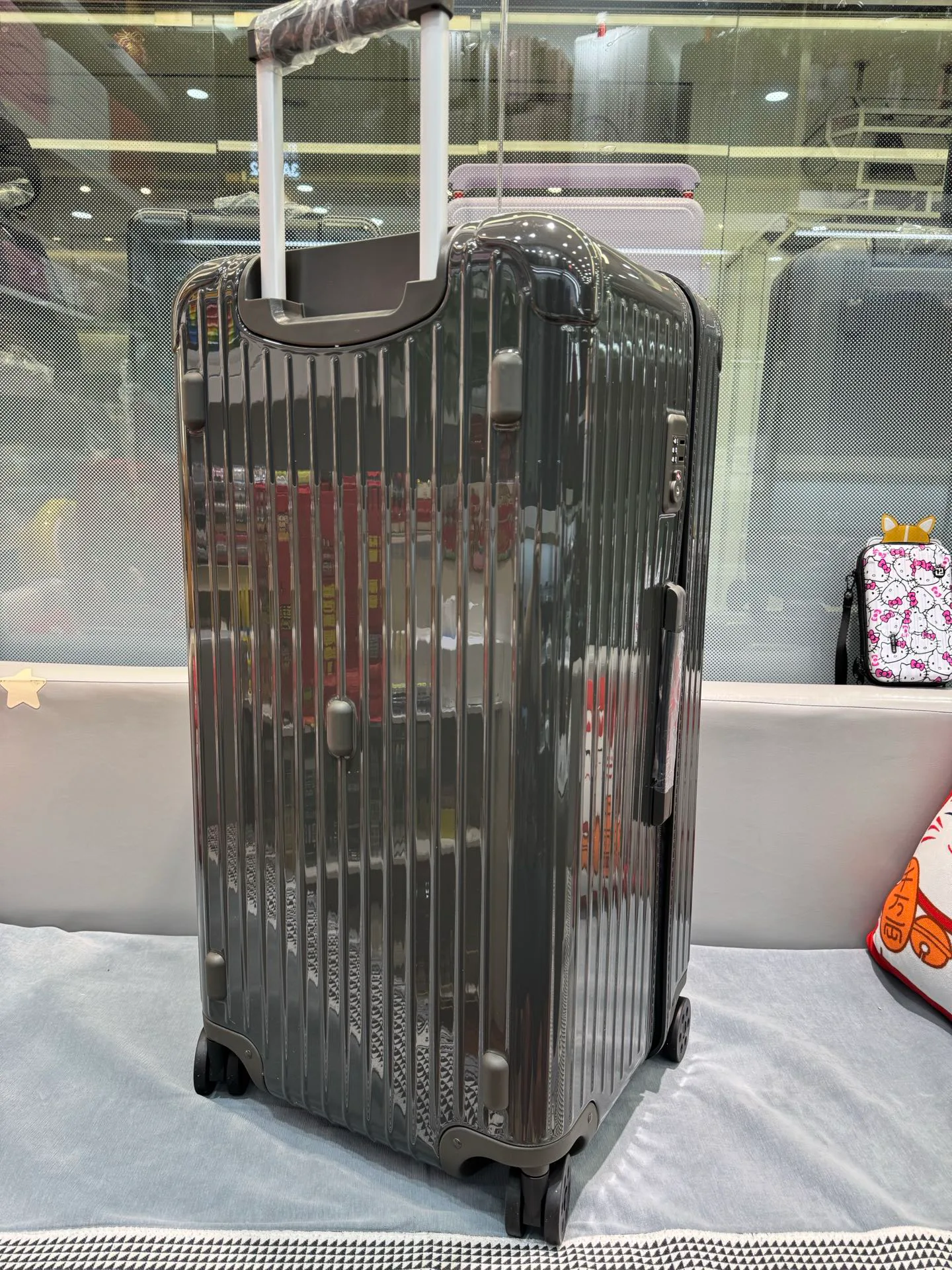 Suitcases RIMOWA 17803826
