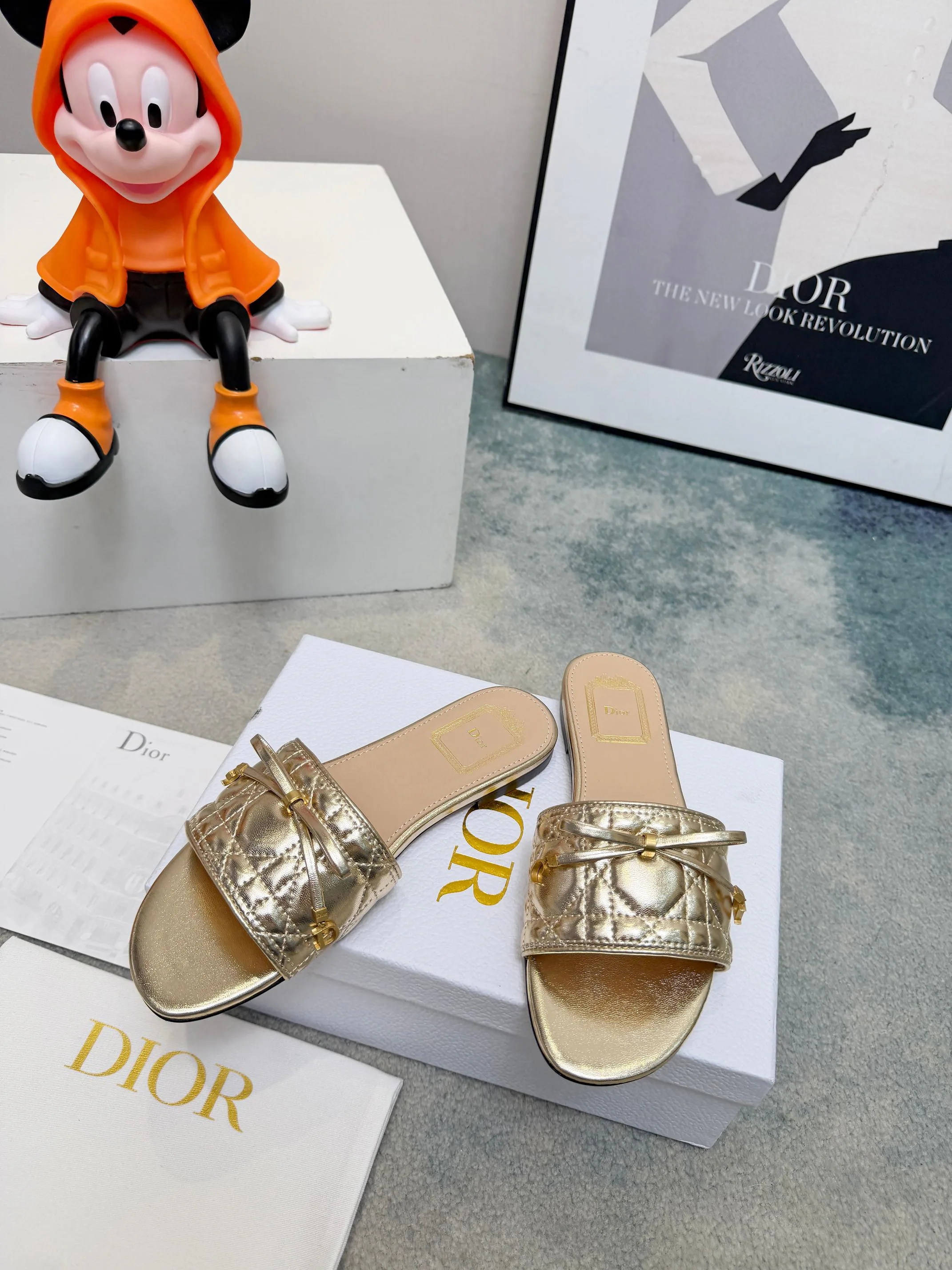 Women's Flip-Flops CHRISTIAN DIOR 17336045