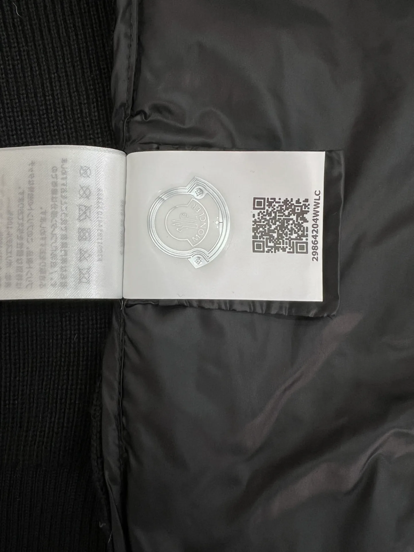 Куртки И Пуховики Мужские Moncler 18599779