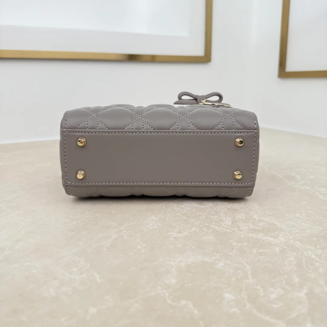 Women's Classic Handbags CHRISTIAN DIOR 18116222