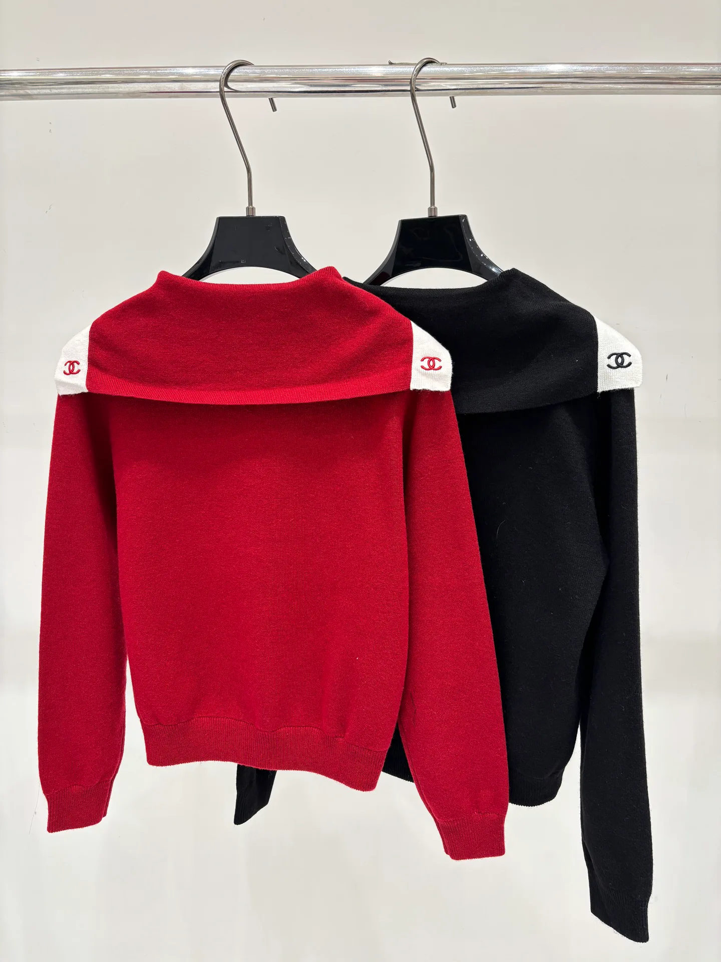 Women's Jumpers And Sweaters CHANEL 17781317