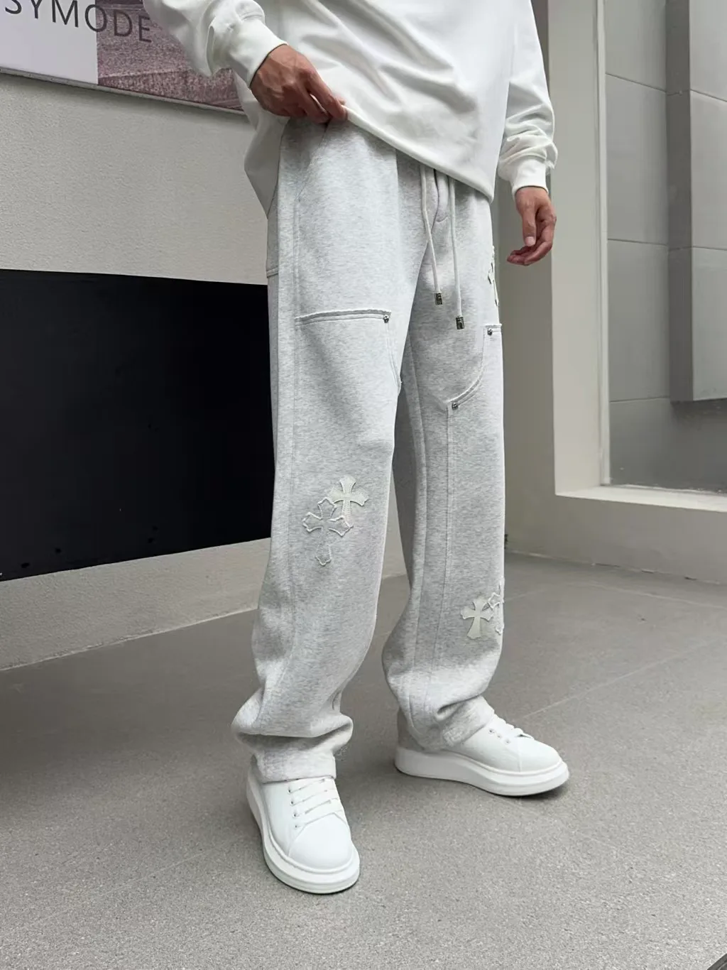 Men's Trousers CHROME HEARTS 18178432