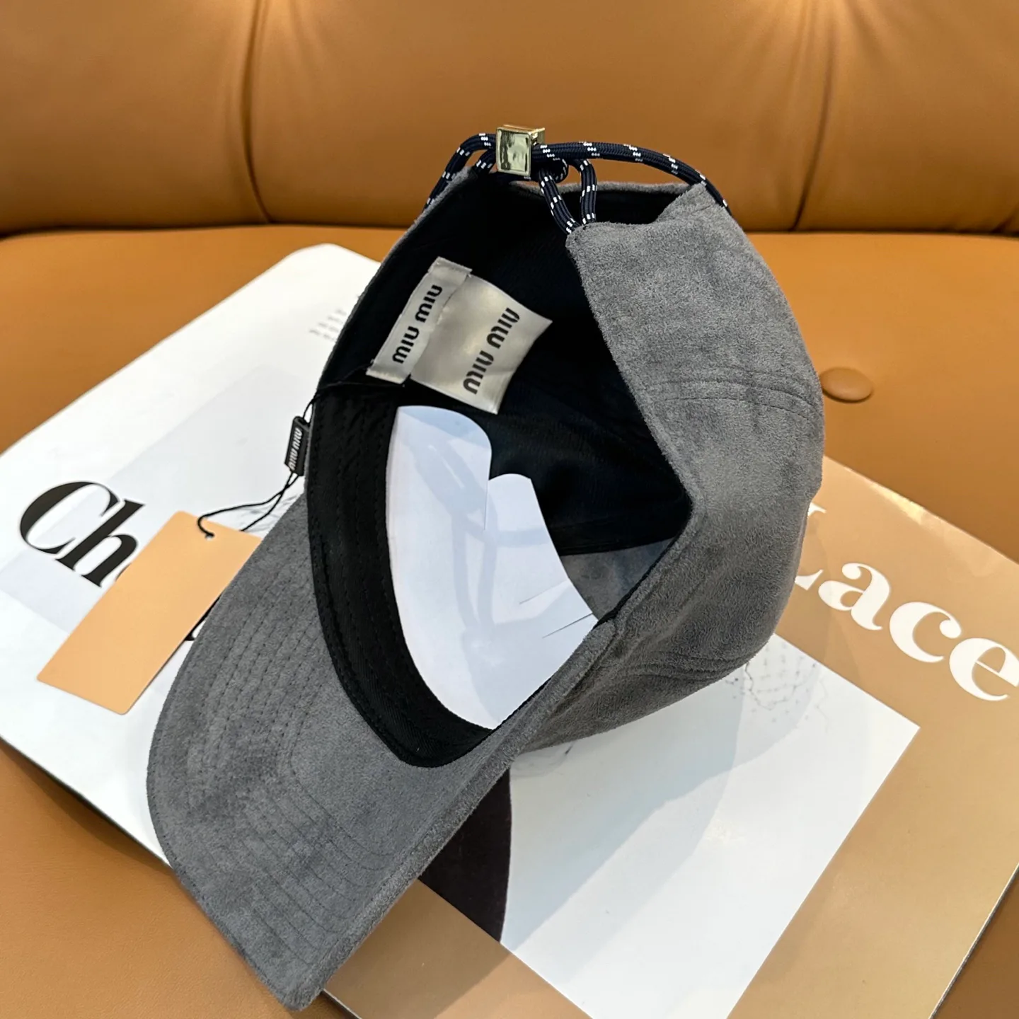 Hats MIU MIU 17411581