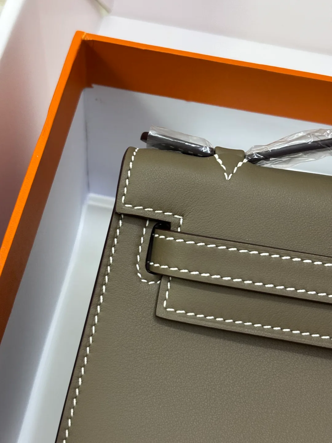 Women's Classic Handbags HERMES 17566578