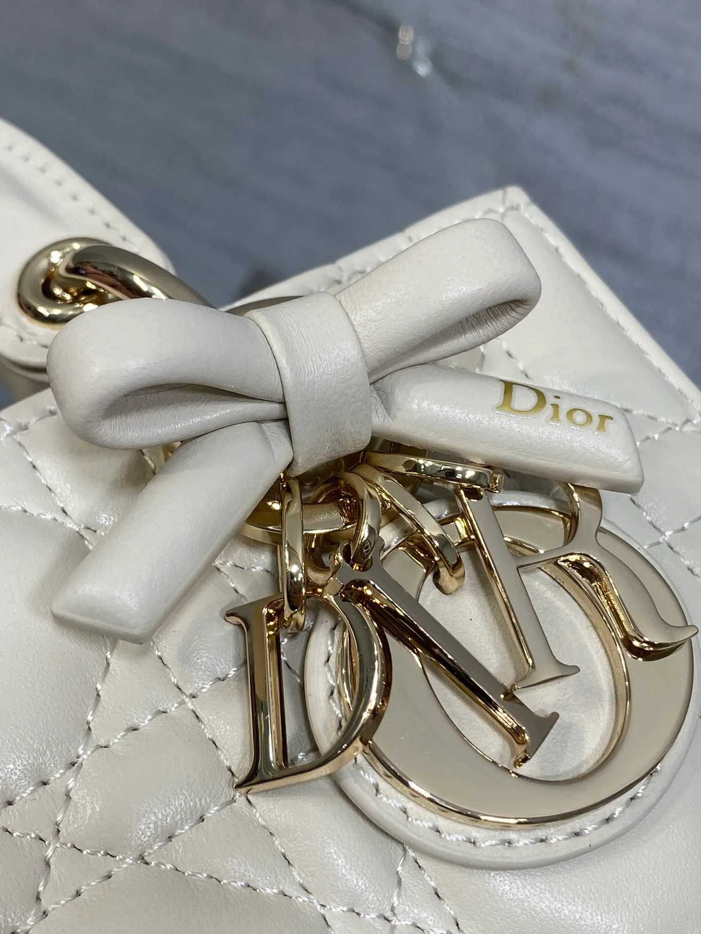 Women's Classic Handbags CHRISTIAN DIOR 18070561