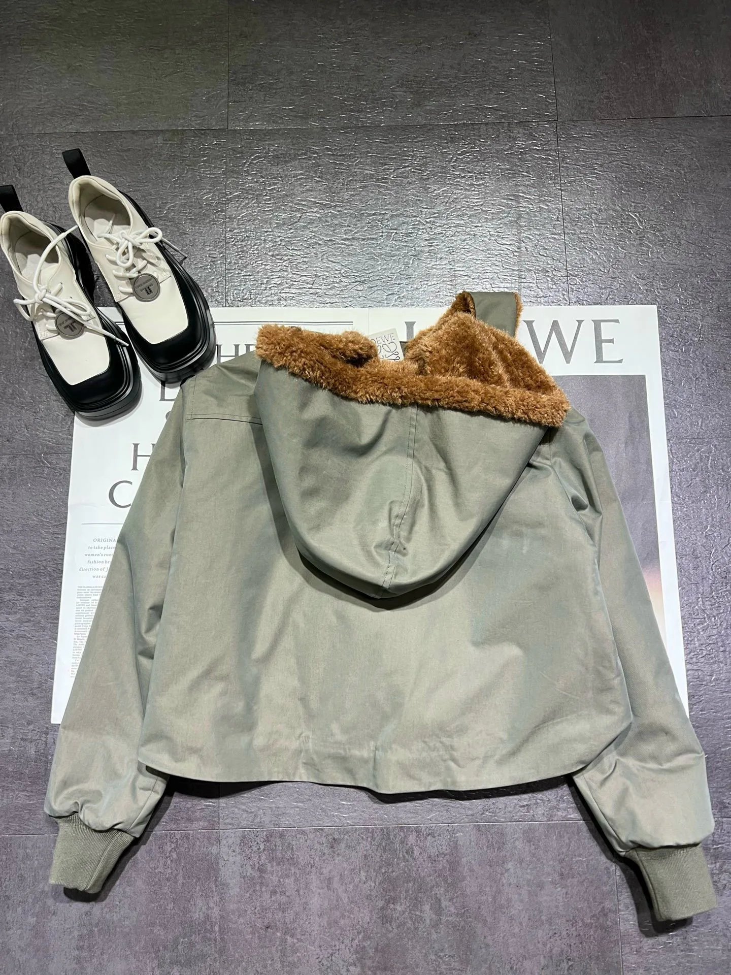 Women's Jackets And Down Jackets LOEWE 18253274