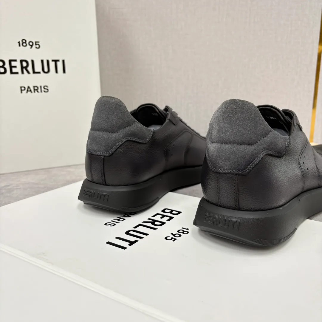 Men's Sneakers BERLUTI 18117388